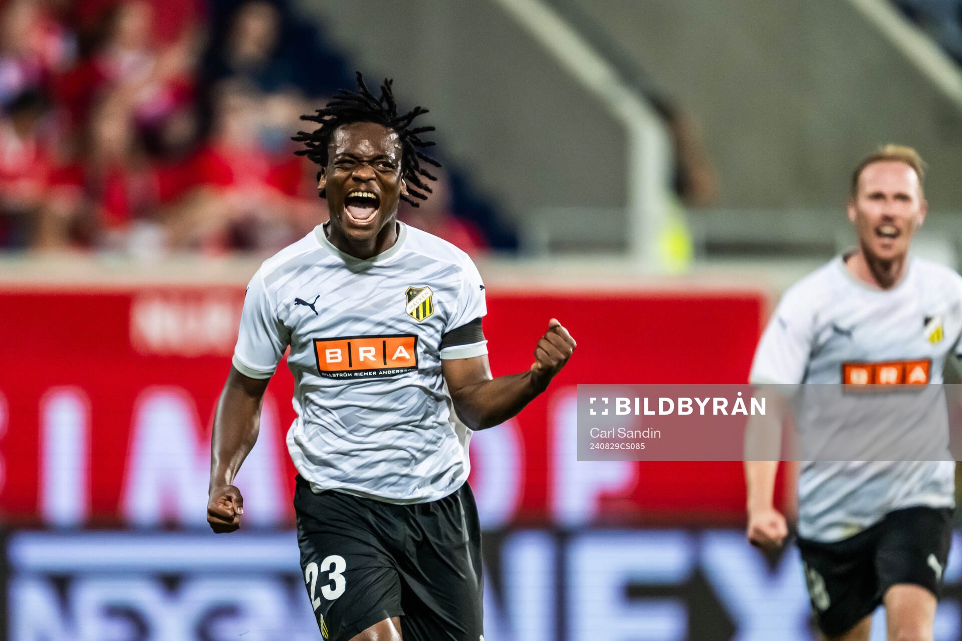 Jeremy Agbonifo of Häcken celebrates the 1-2 goal