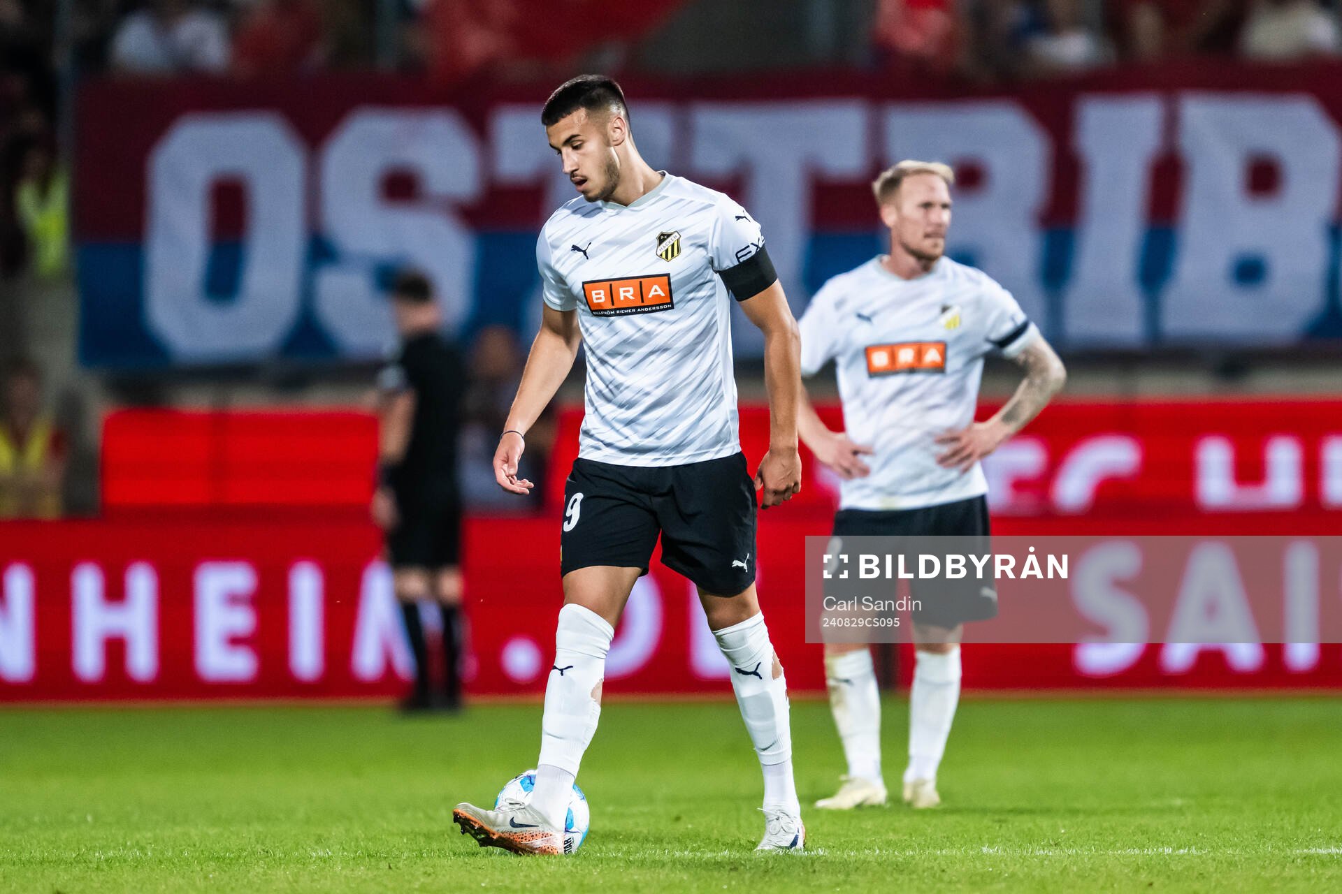 Srdjan Hrstic of Häcken looks dejected