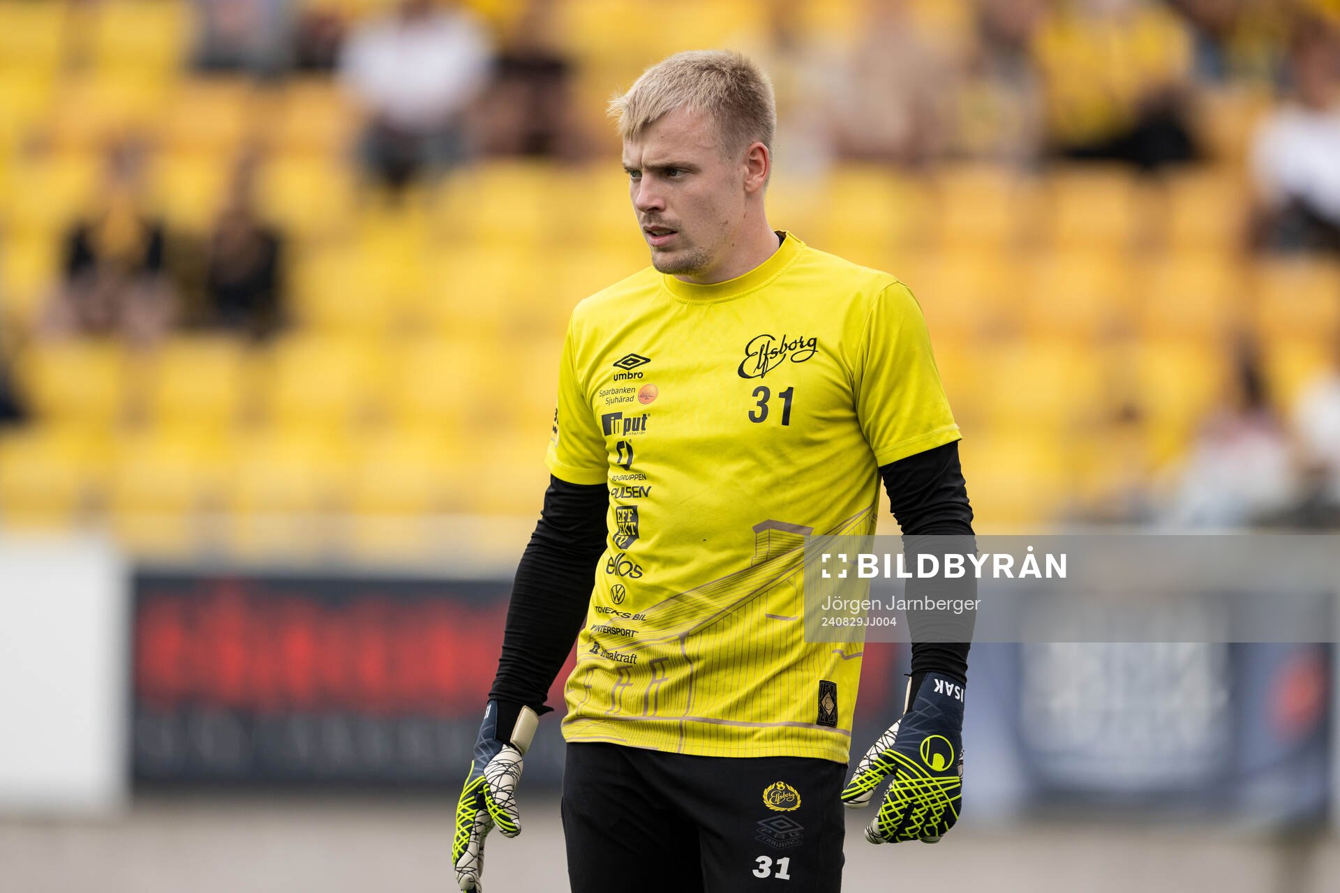 Goalkeeper Isak Pettersson of Elfsborg