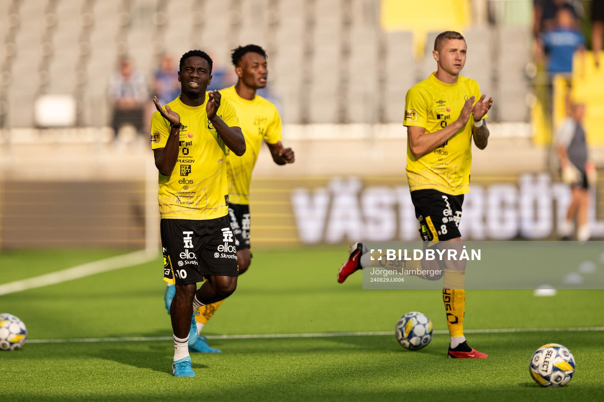 Michael Baidoo and Sebastian Holmen of Elfsborg