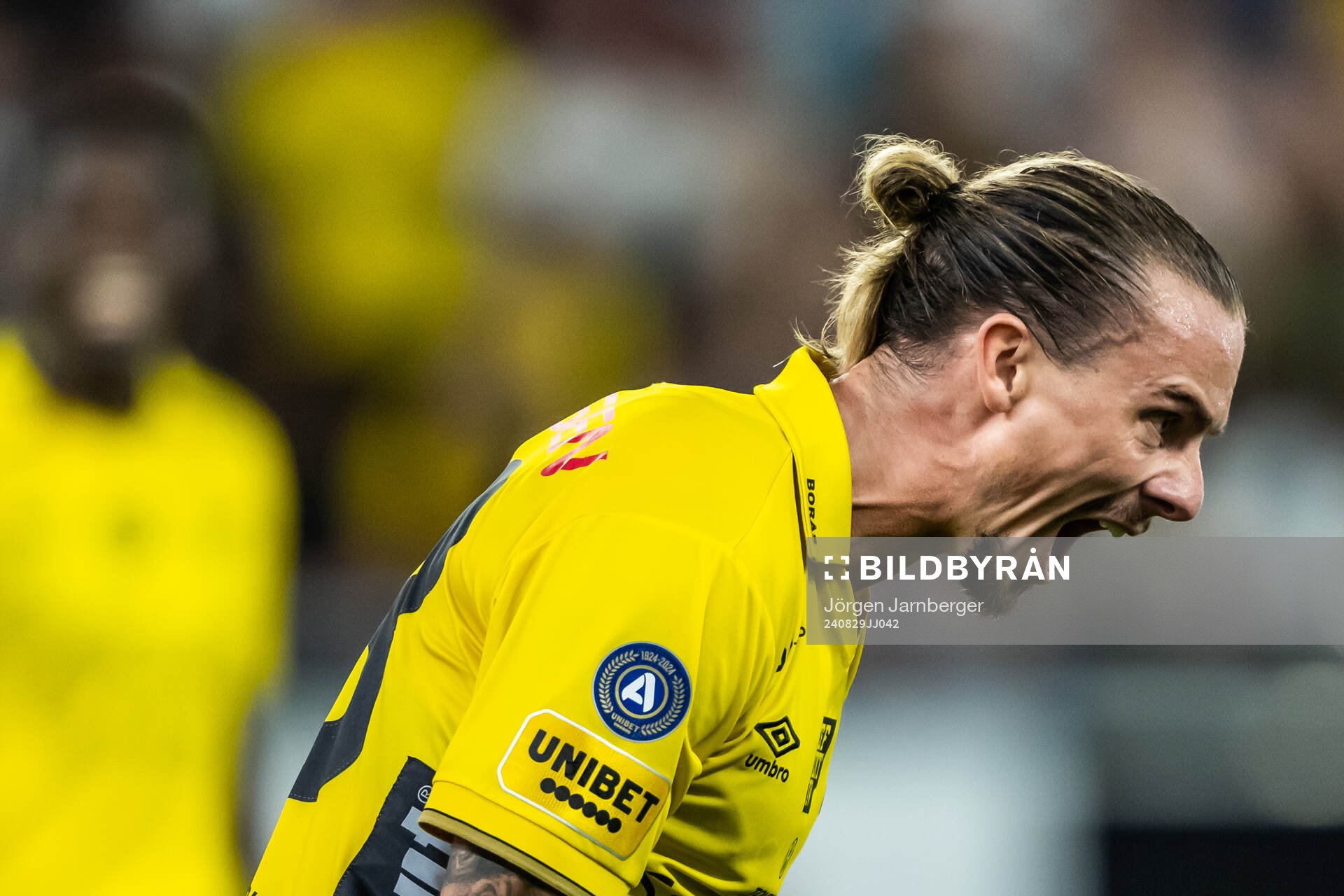 Niklas Hult of Elfsborg reacts