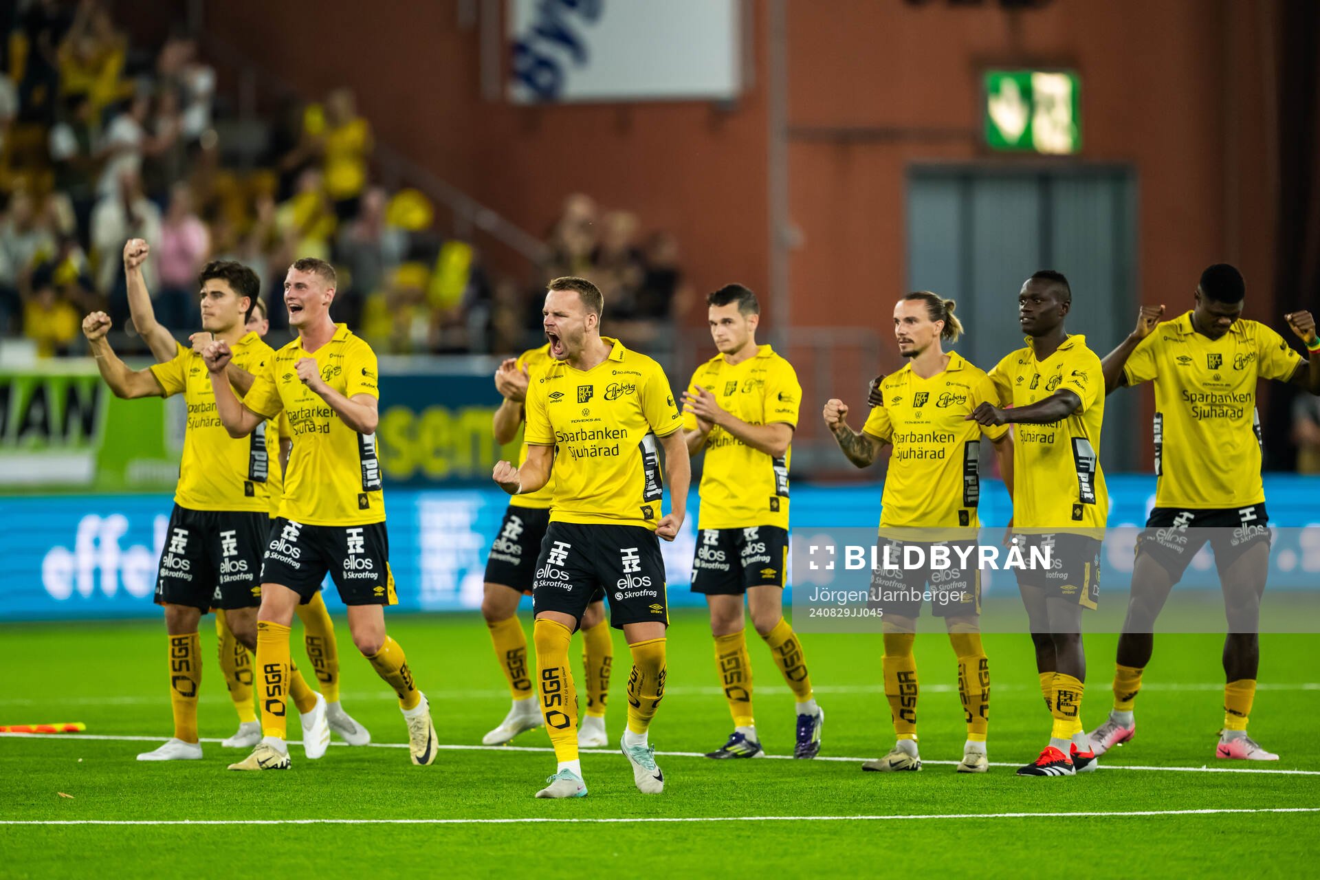 Players of Elfsborg at a penalty shoot out