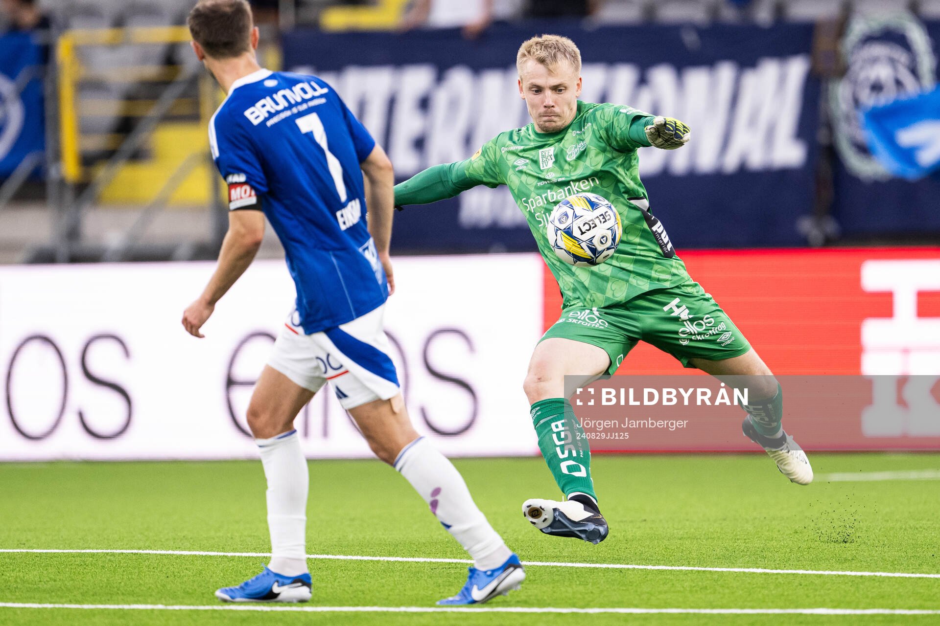 Goalkeeper Isak Pettersson of Elfsborg