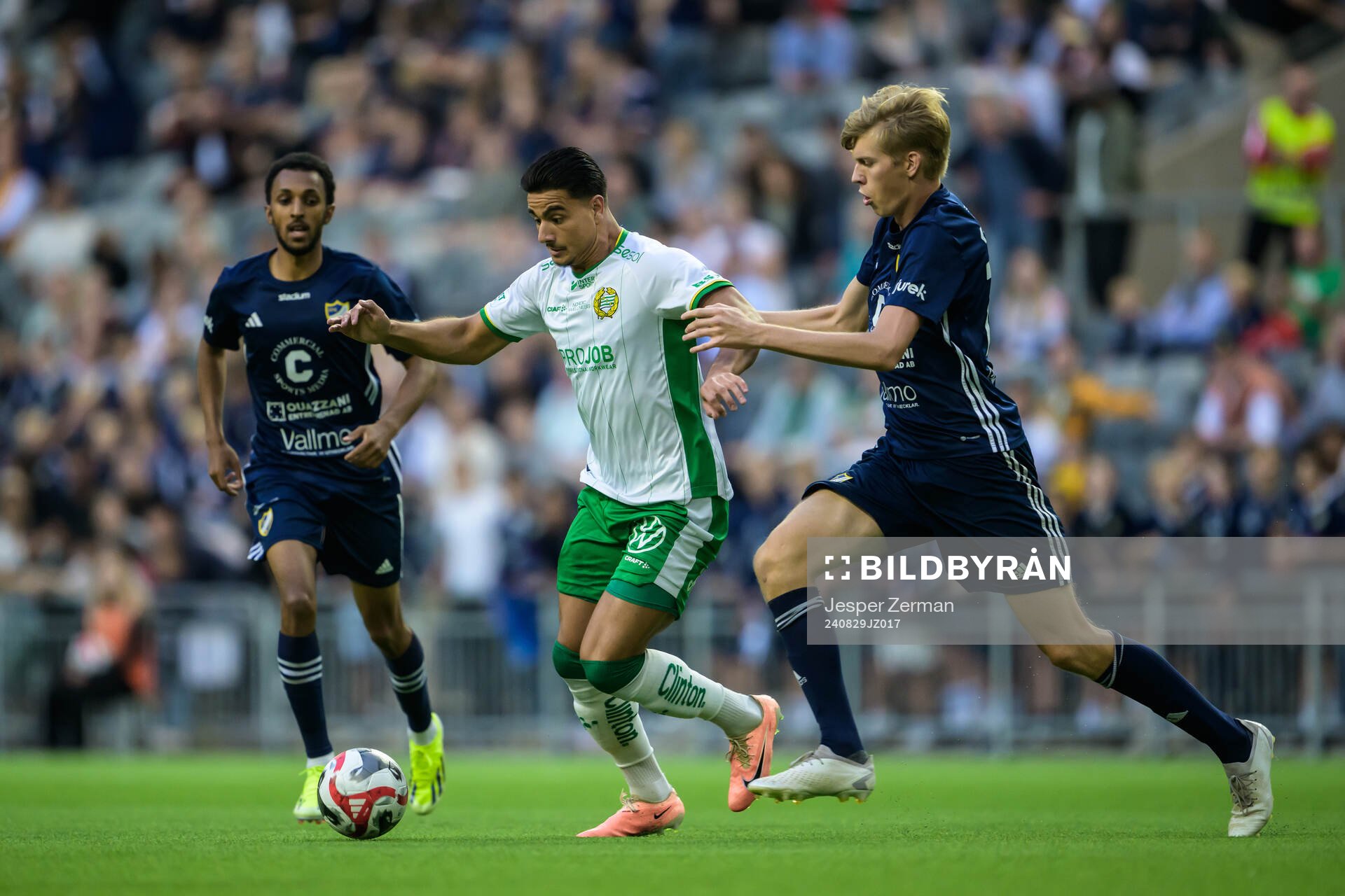 Hammarbys Jusef Erabi och IFK Stocksunds Anton Wetterqvist