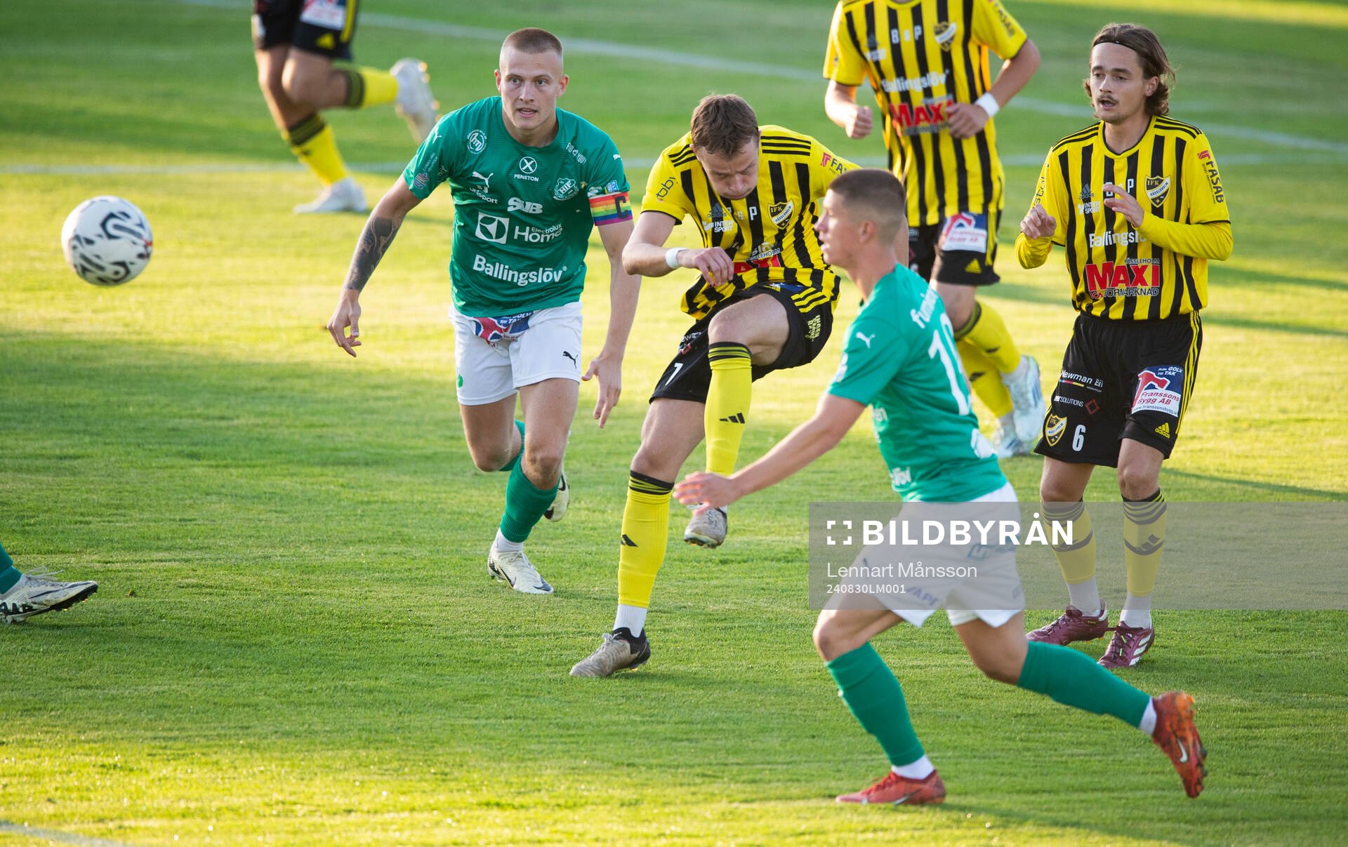 IFK Hässleholms Philip Berndt i matchen i division 2