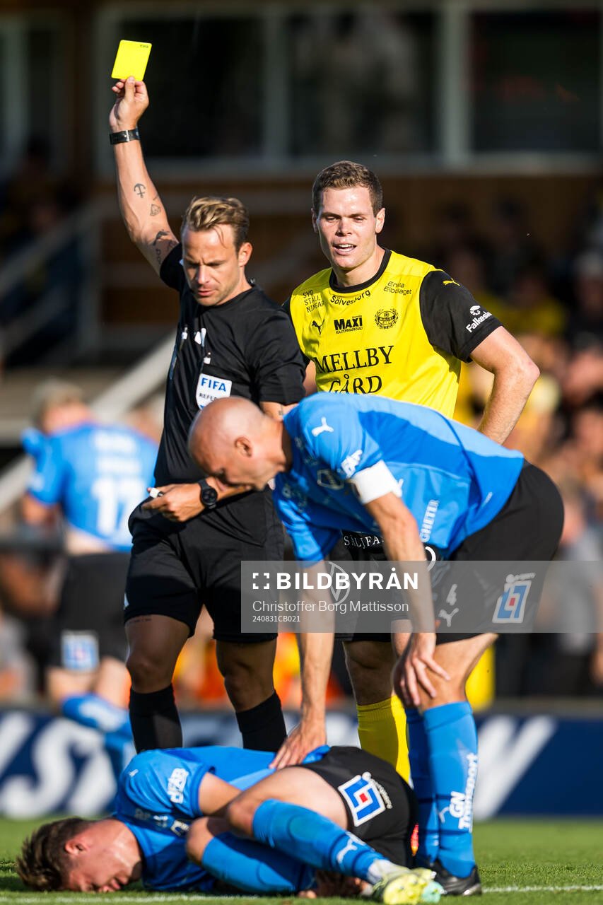 Mjällbys Jacob Bergström deppar