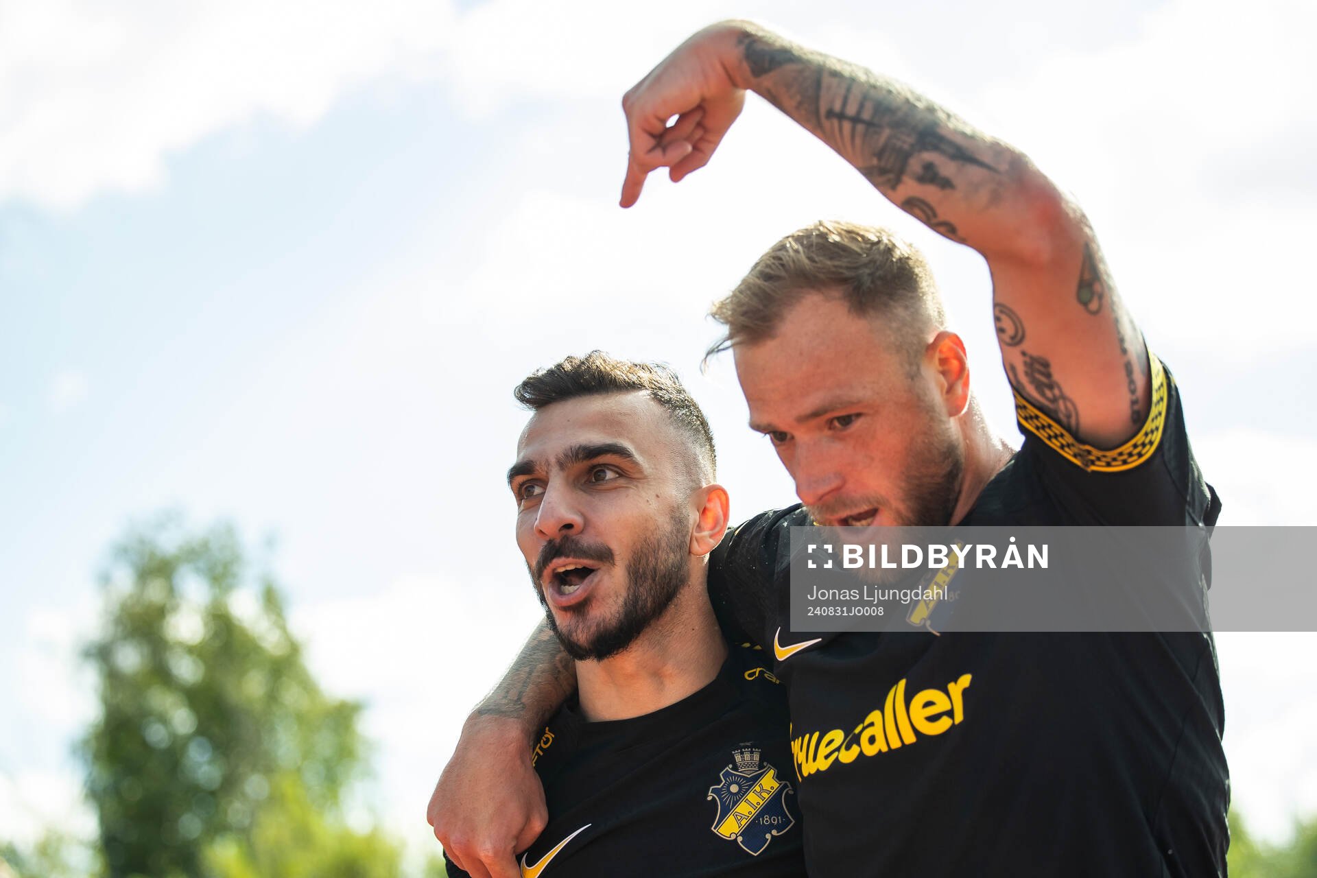 AIKs Ioannis Pittas och John Guidetti jublar