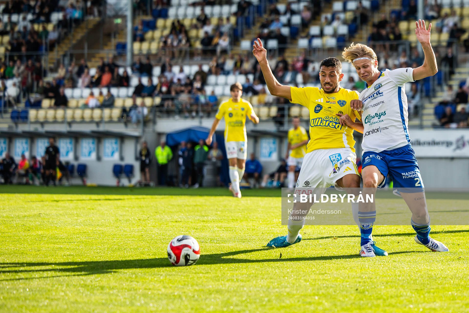 Falkenbergs Leonardo Farah Shahin och Onsalas Maximilian