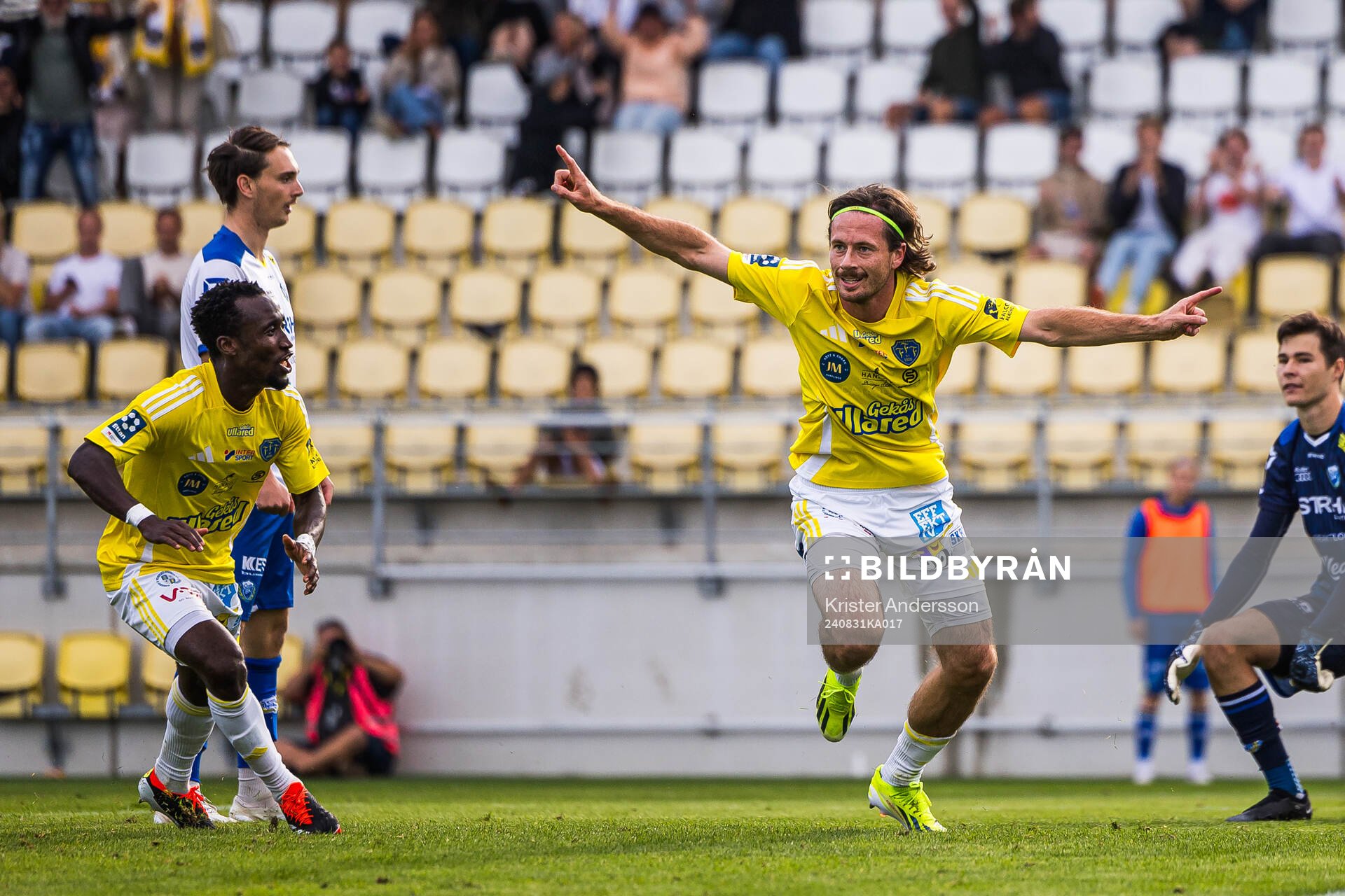 Falkenbergs Rasmus Andersson jublar