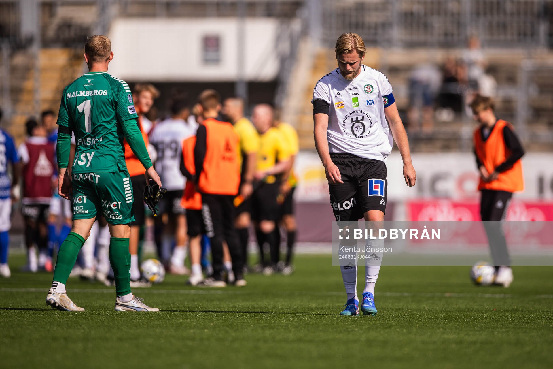 Örebros Karl Holmberg deppar