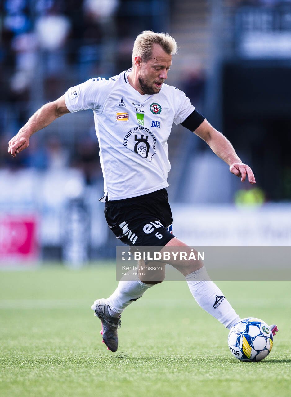 Örebros Sebastian Crona