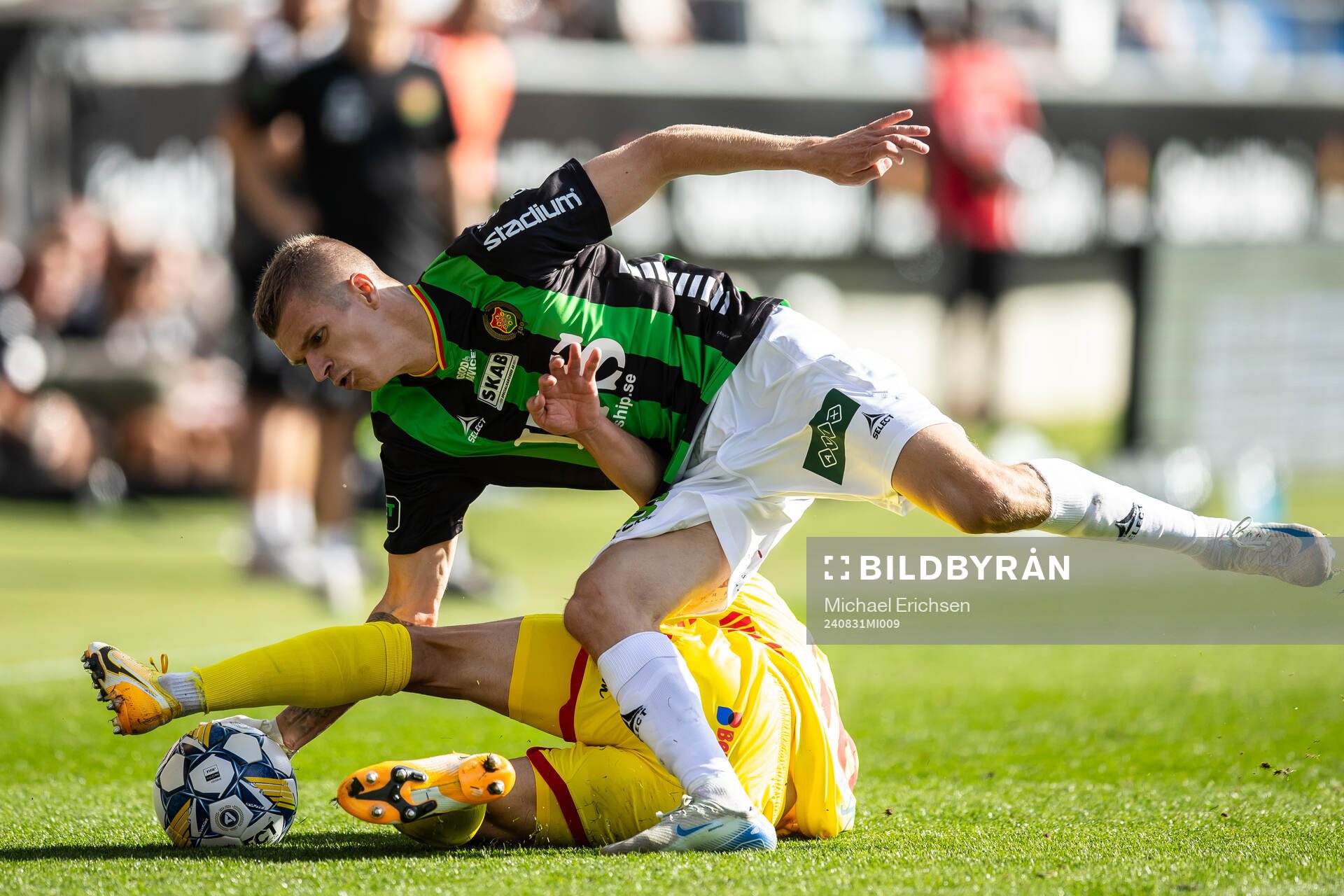 GAIS Lucas Hedlund och Kalmars Simon Skrabb