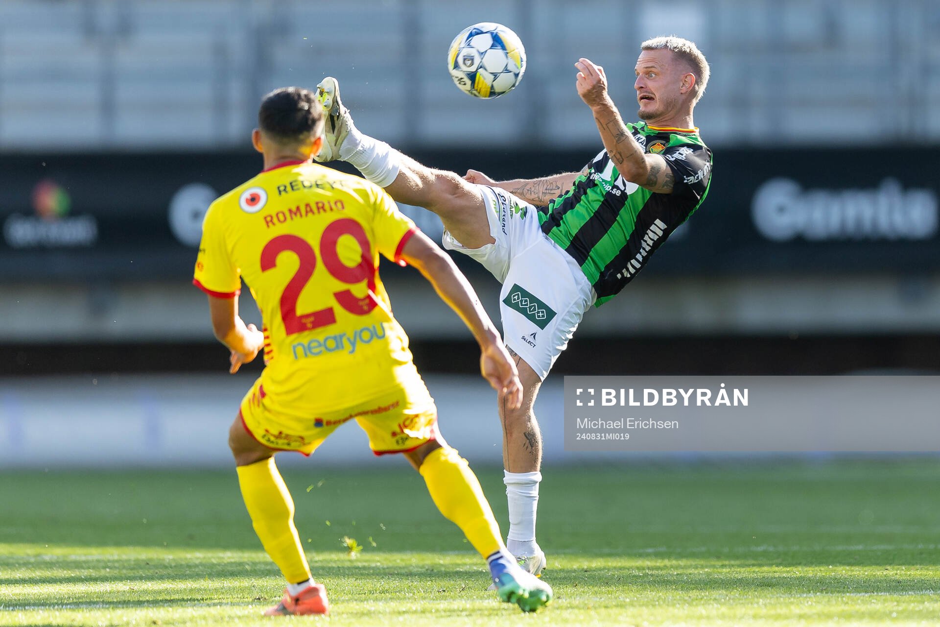 Kalmars Romario Pereira Sipiao och GAIS Jonas Lindberg