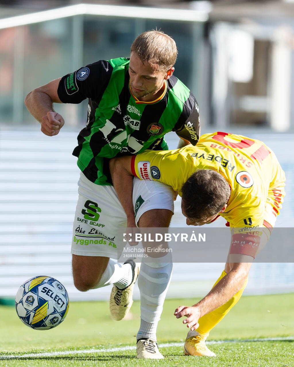 GAIS Gustav Lundgren och Kalmars Simon Skrabb
