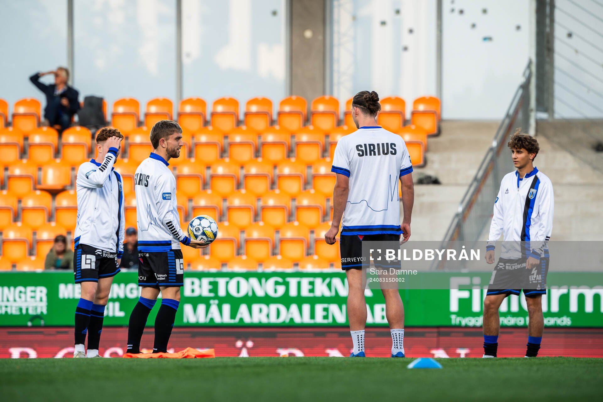 Sirius spelare värmer upp