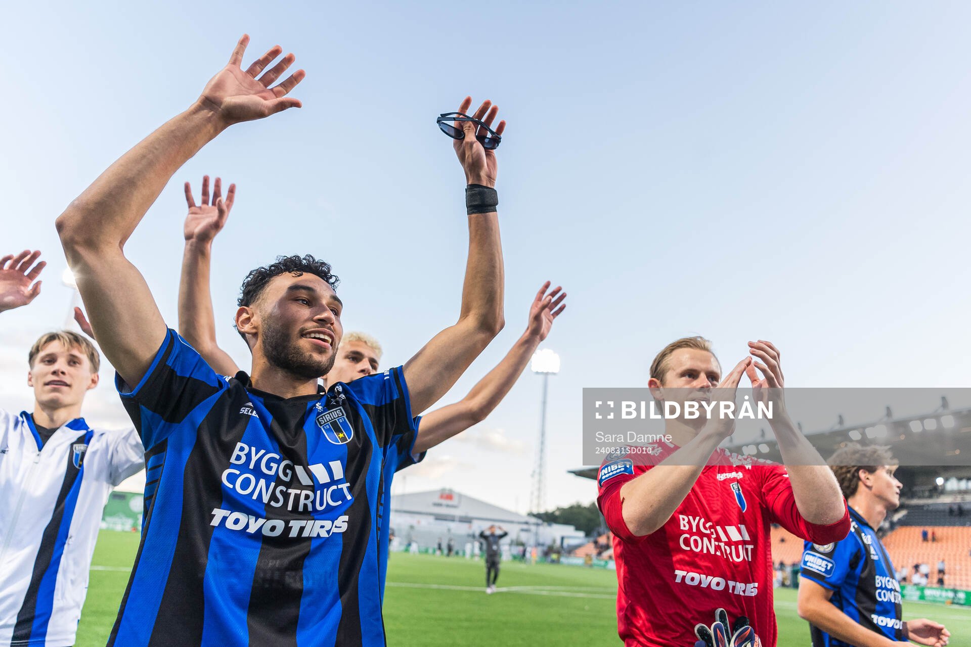 Sirius Joakim Persson jublar