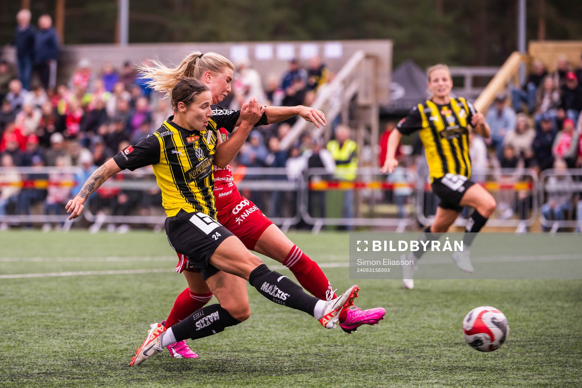 Häckens Tabby Tindell och Piteås Ellen Löfqvist