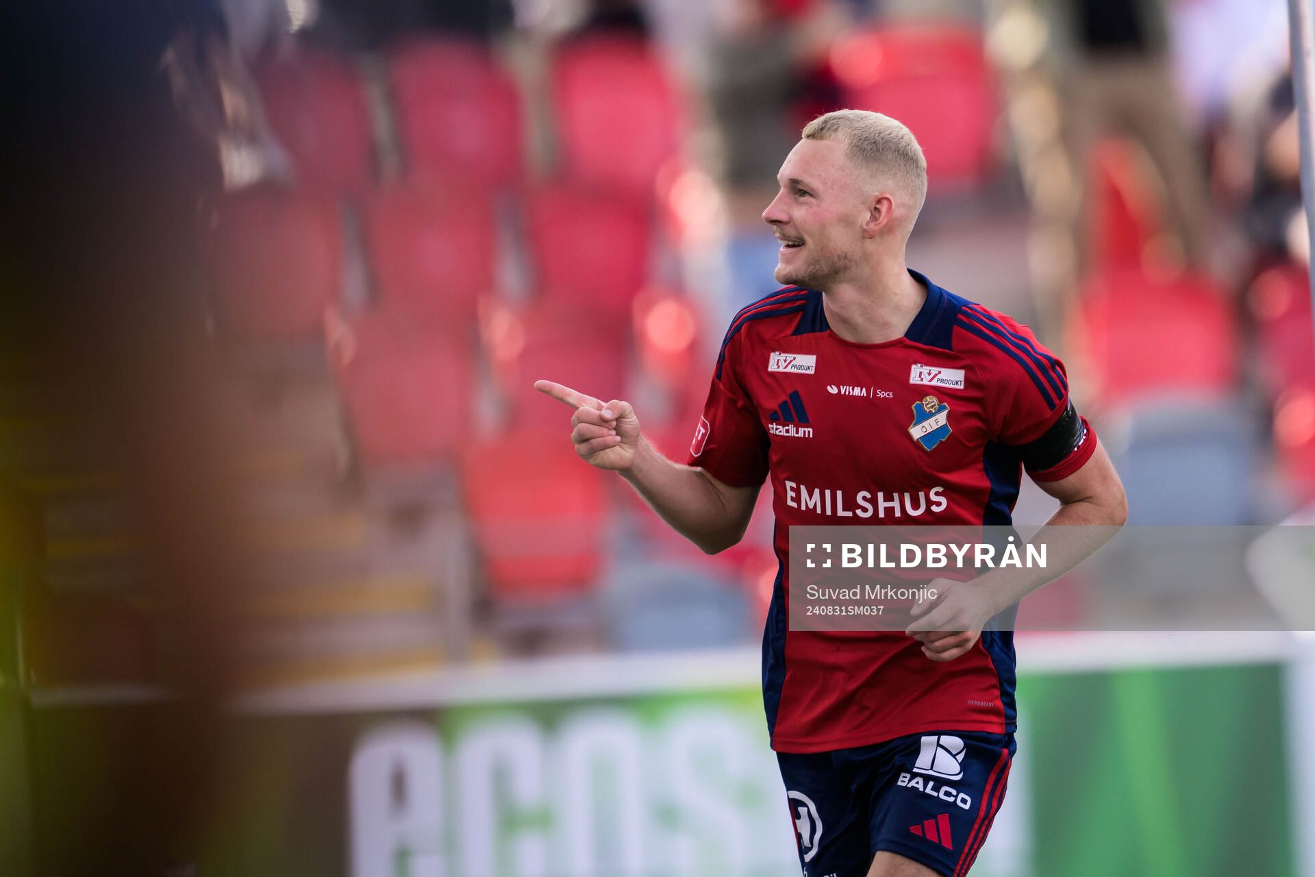 Östers Adam Bergmark Wiberg jublar