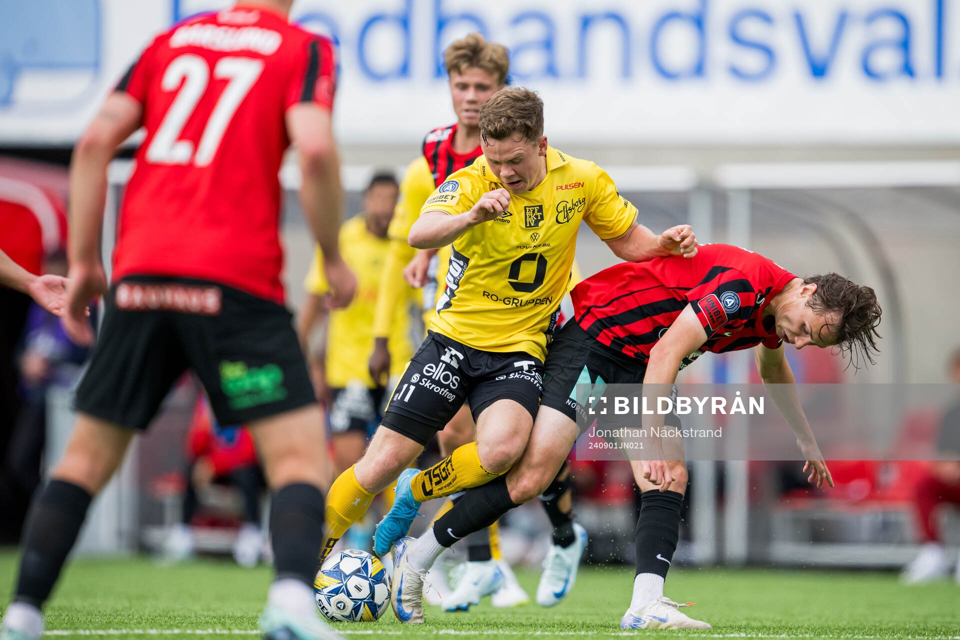 Elfsborgs Eggert Aron Gudmundsson och Brommapojkarnas Alex