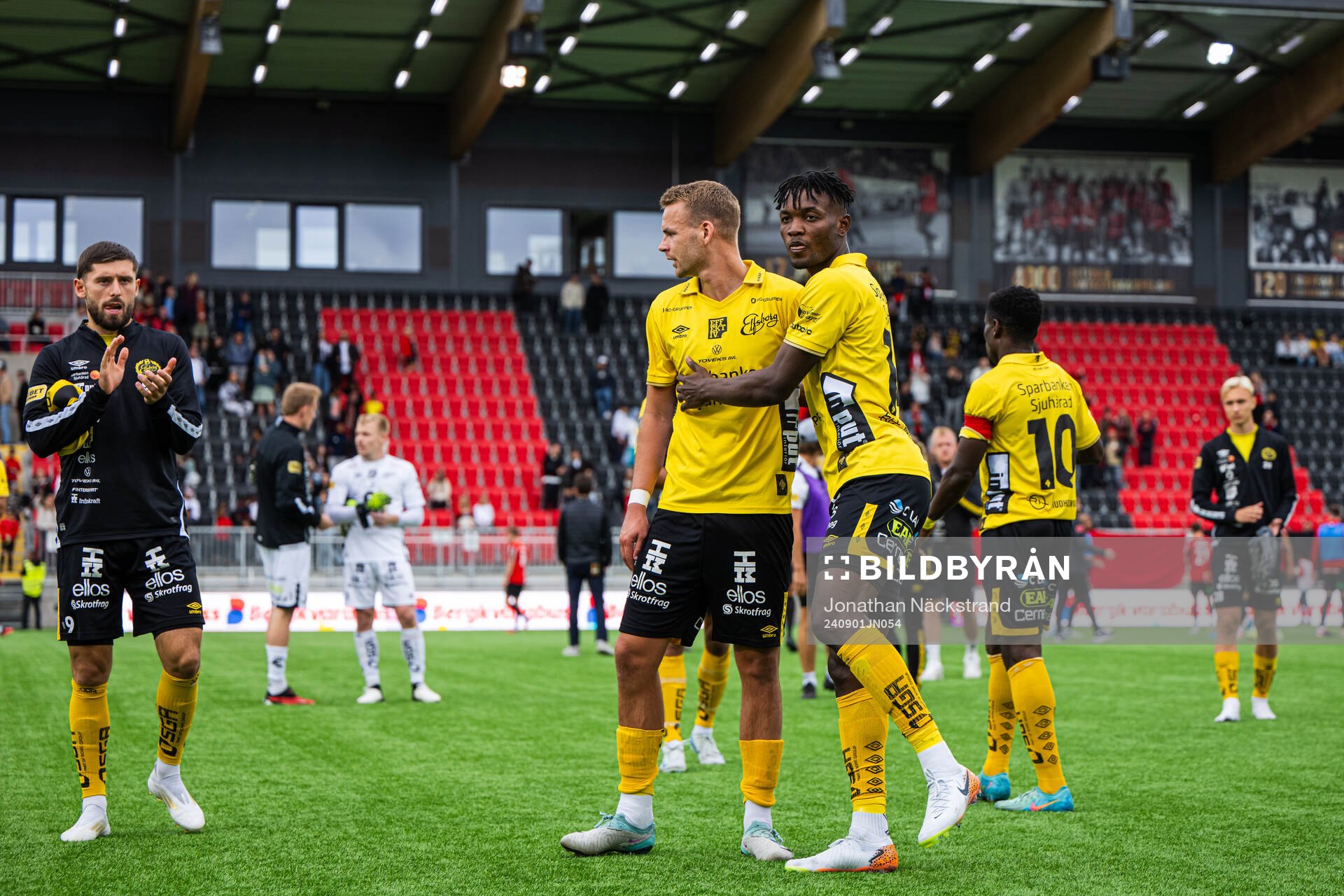 Elfsborgs Andri Fannar Baldursson och Jalal Abdullai
