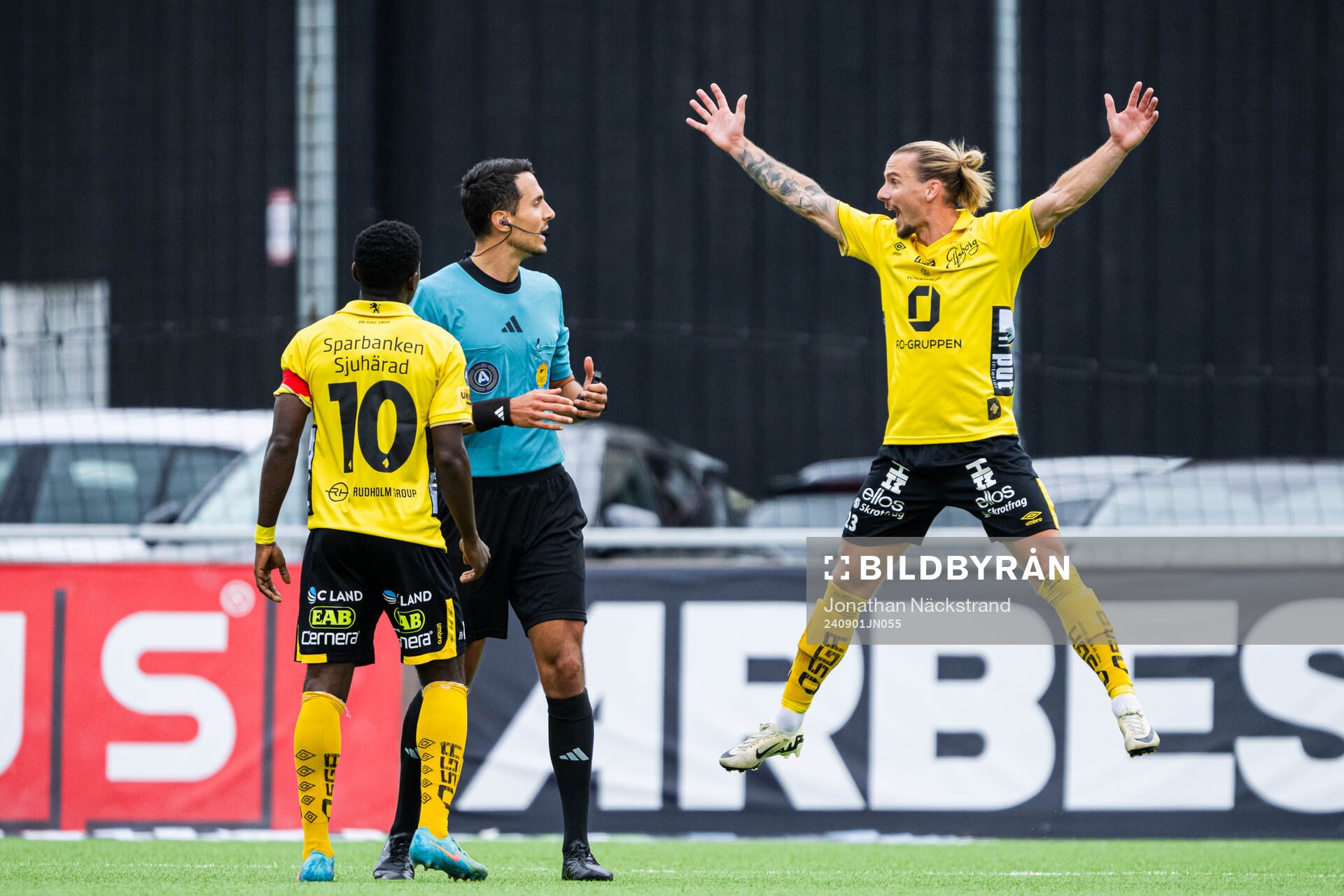 Elfsborgs Niklas Hult reagerar på domslut