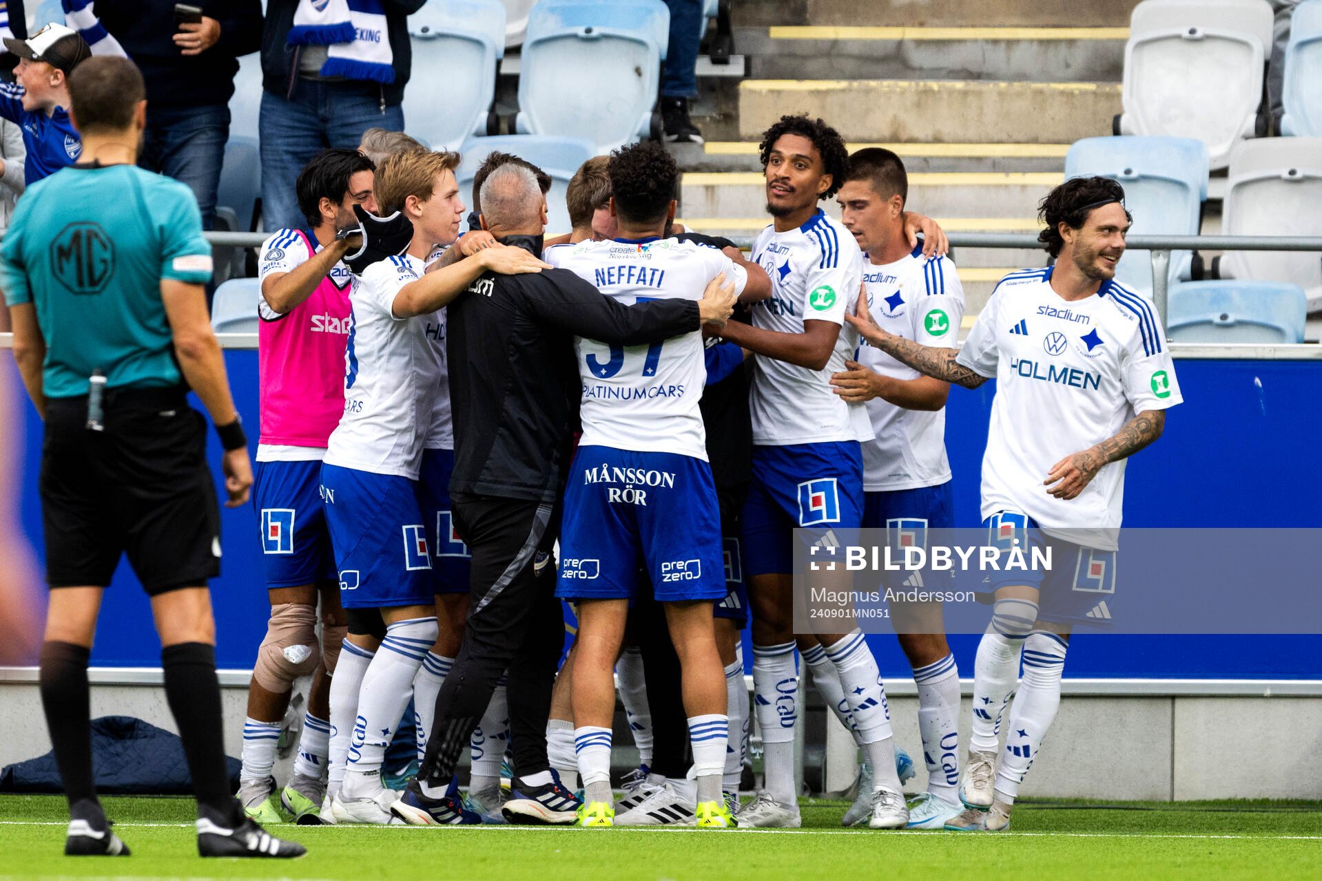 IFK Norrköpings spelare jublar