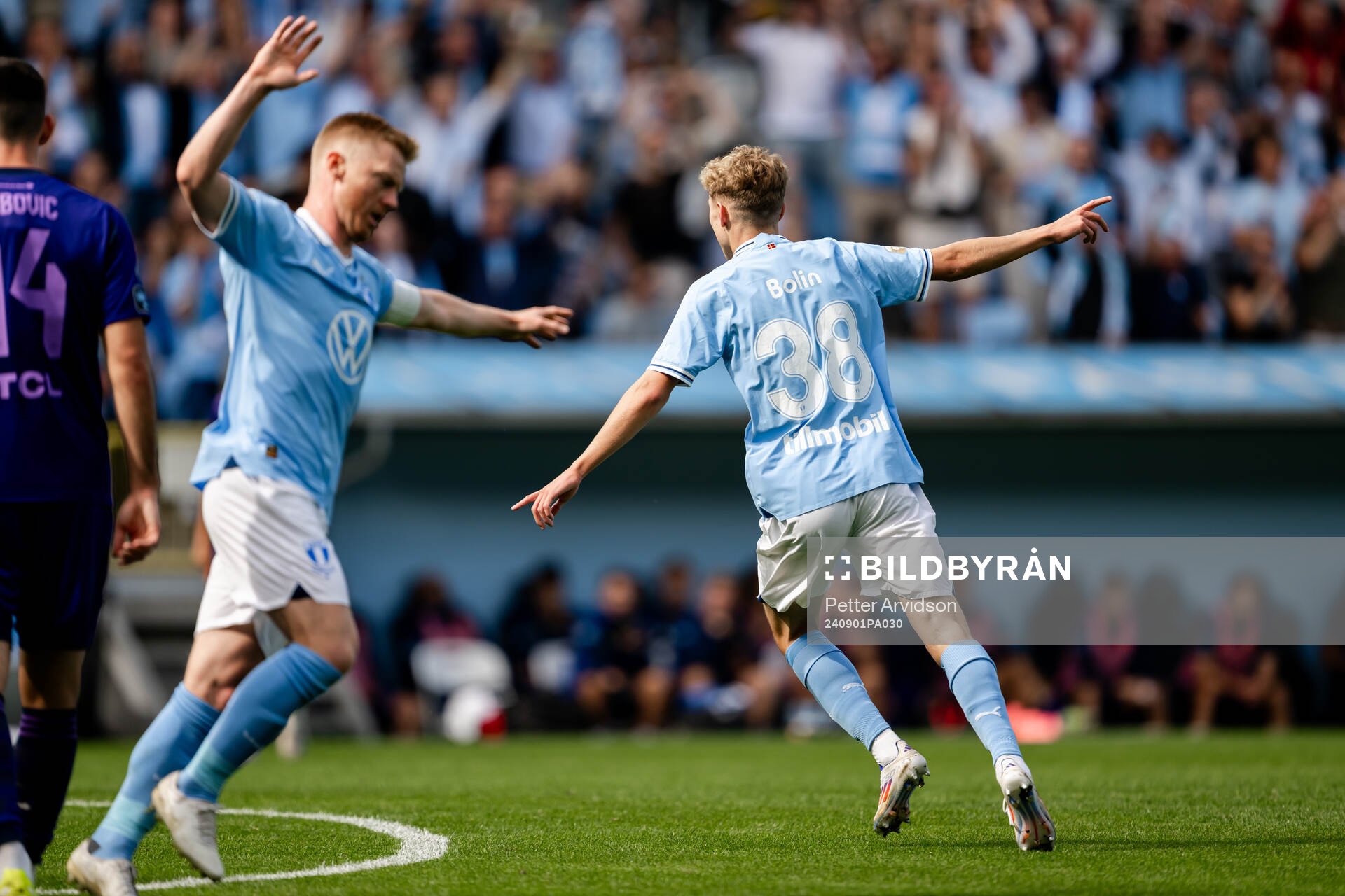 Malmö FFs Hugo Bolin jublar