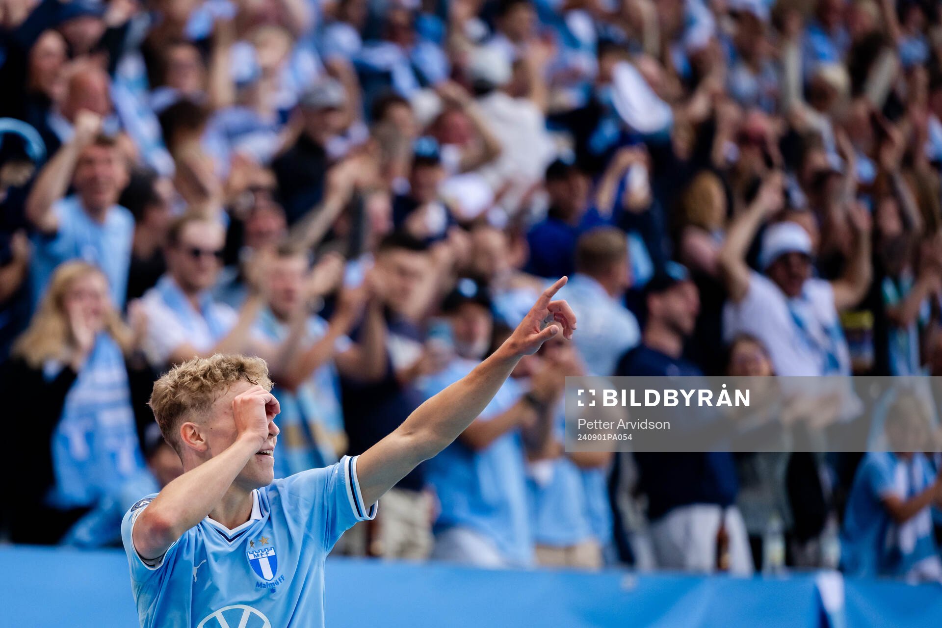 Malmö FFs Hugo Bolin jublar