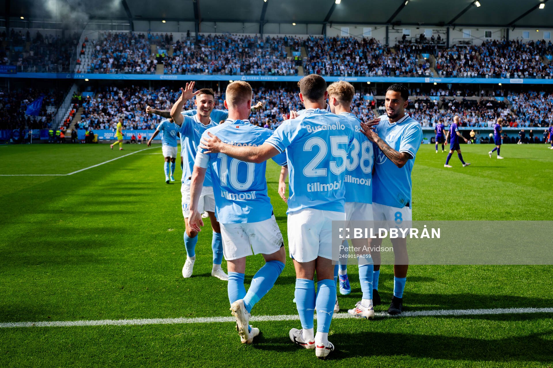 Malmö FFs Anders Christiansen jublar