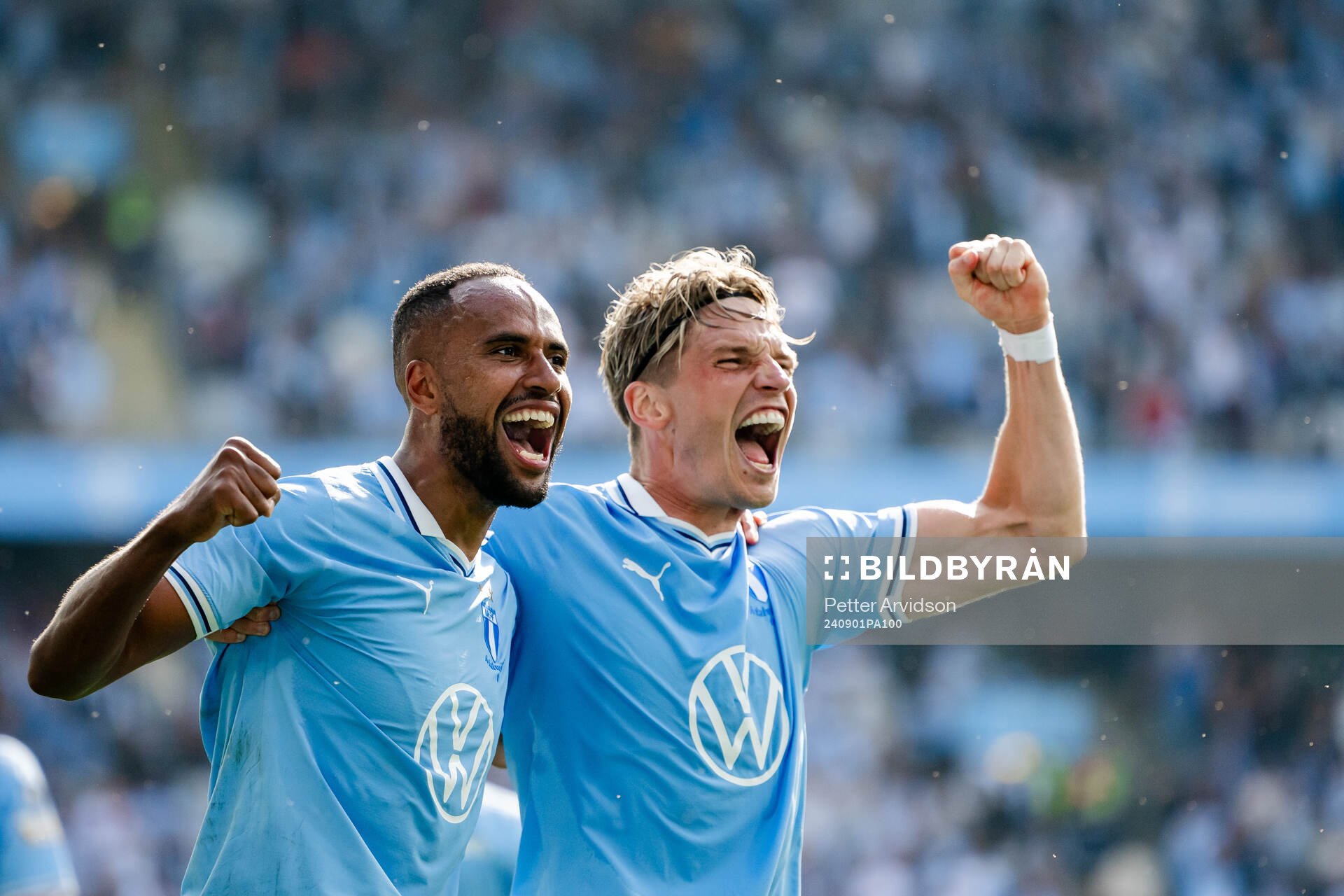 Malmö FFs Isaac Kiese Thelin och Jens Stryger Larsen jublar