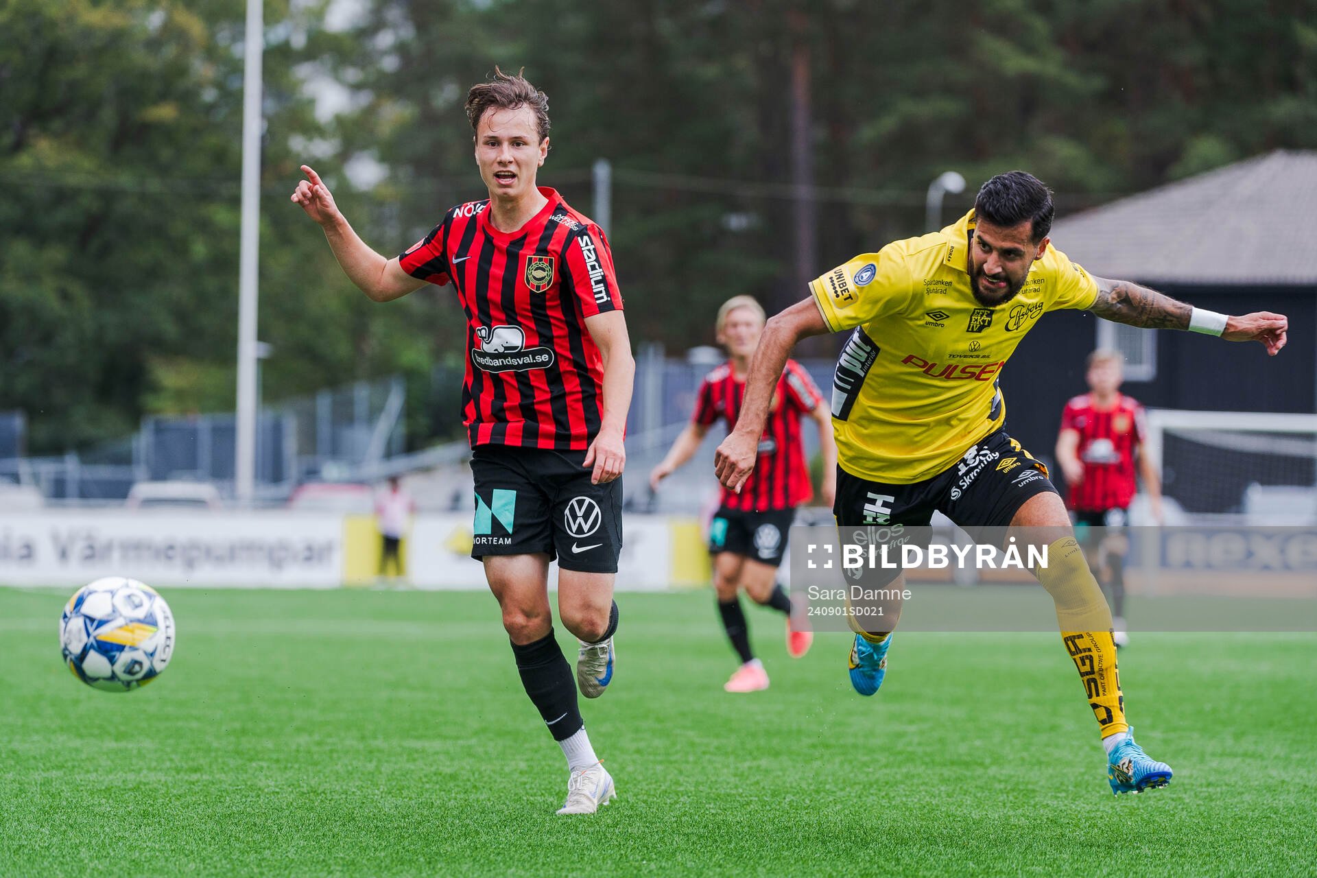 Brommapojkarnas Alex Timossi Andersson och Elfsborgs Rami
