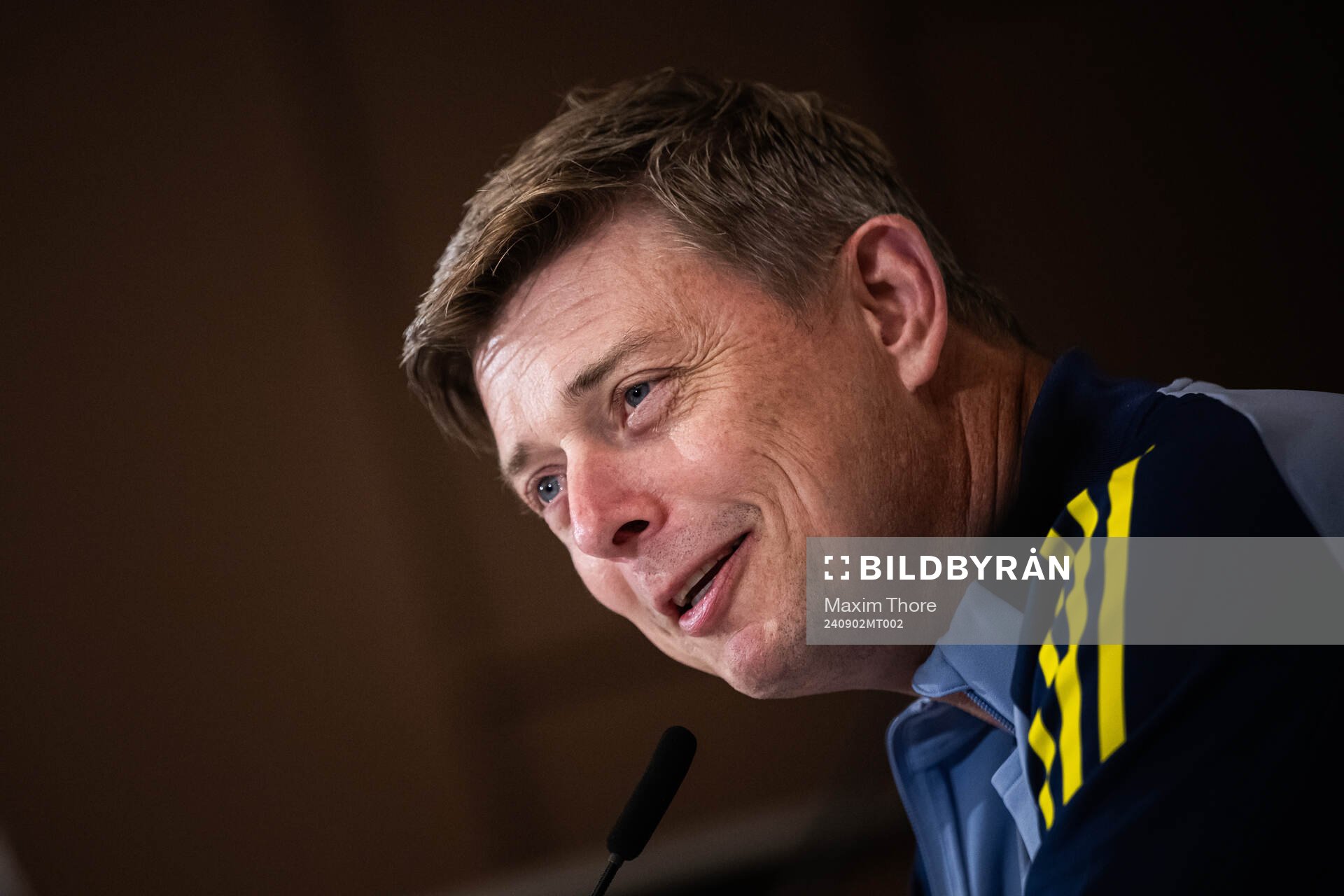 Head coach Jon Dahl Tomasson of the Swedish national