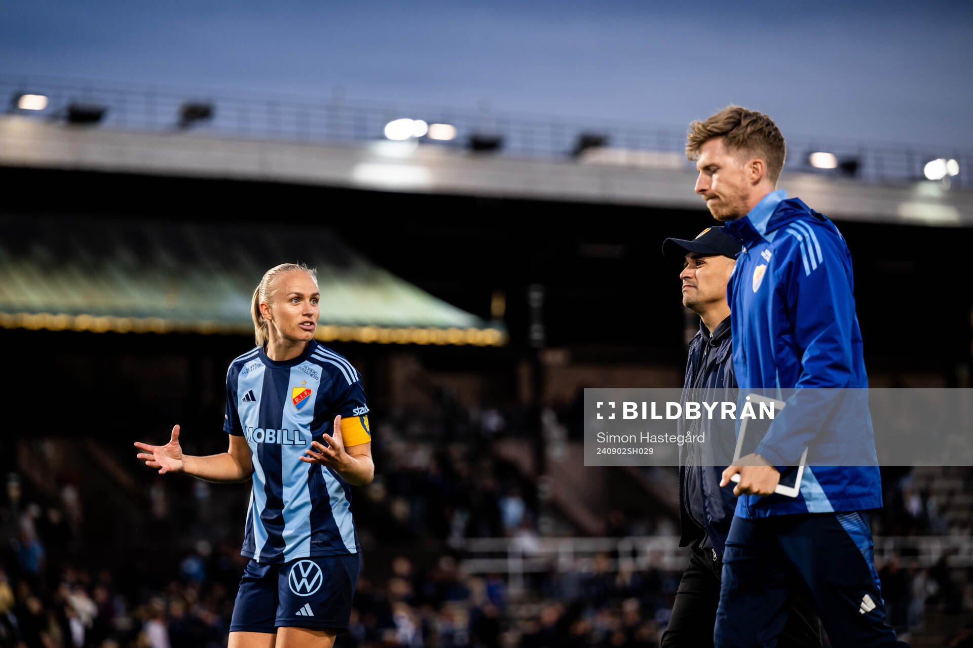 Djurgårdens Matilda Plan och tränare Marcelo Fernandez