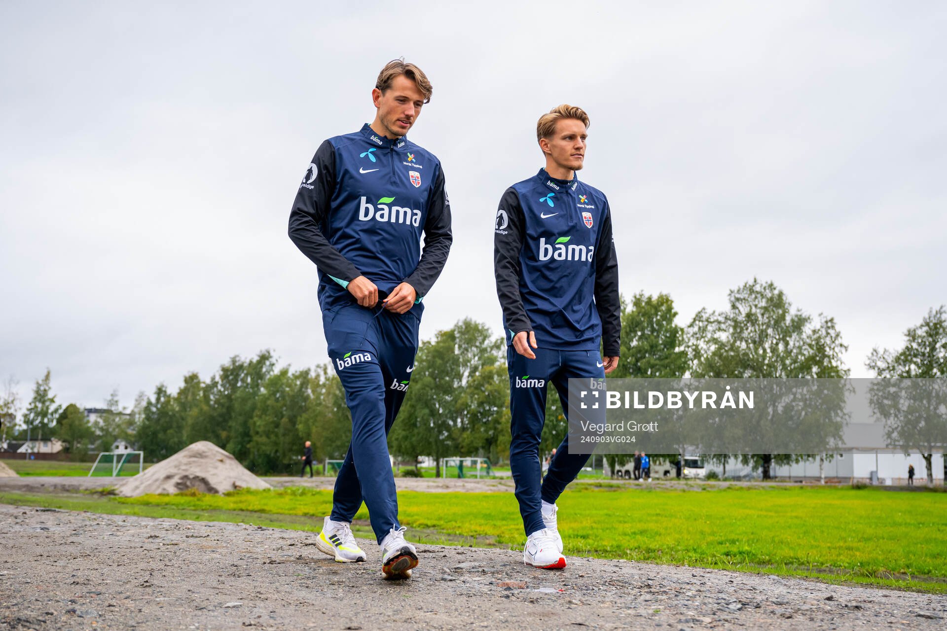 Sander Berge and Martin Ødegaard of the Norwegian national