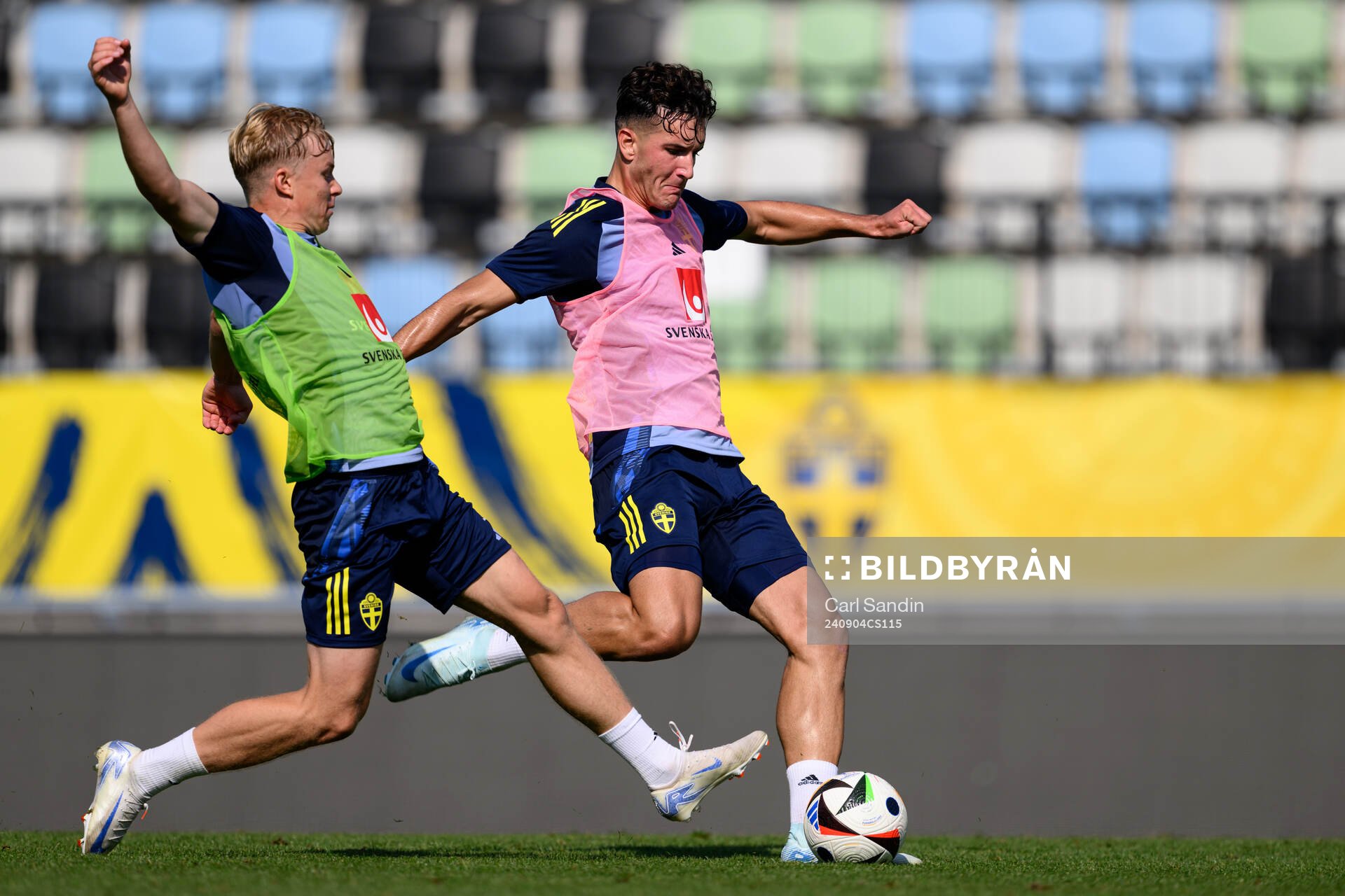 Daniel Svensson and Deniz Gül