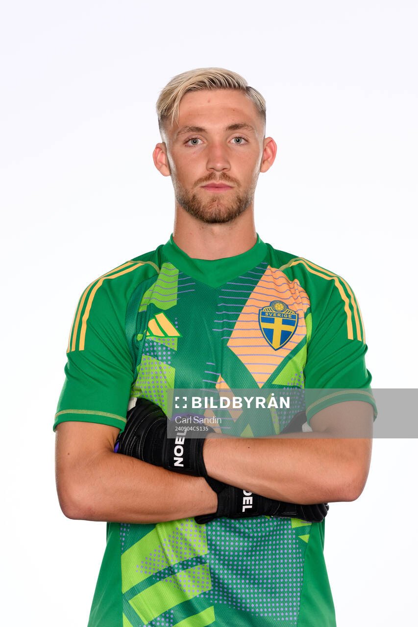 Goalkeeper Noel Törnqvist poses for at portrait