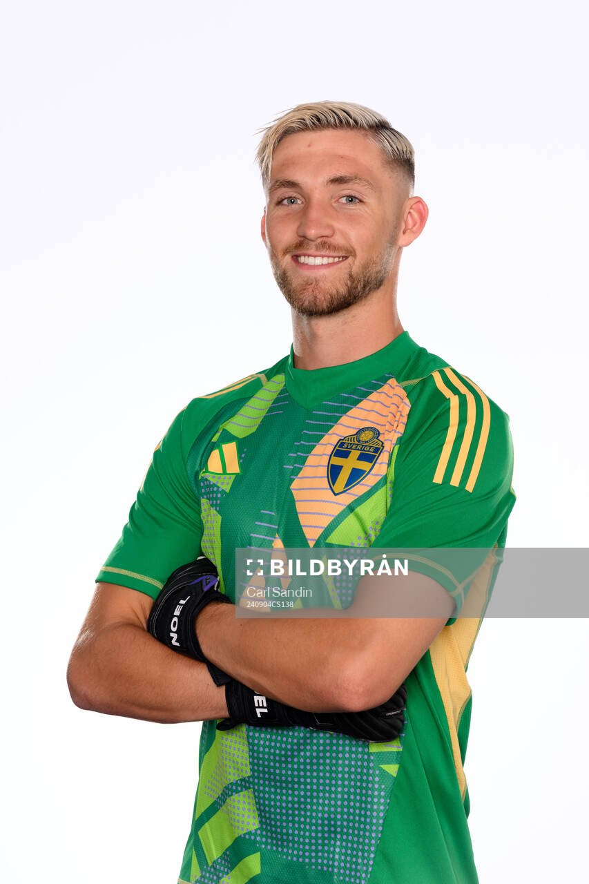 Goalkeeper Noel Törnqvist poses for at portrait