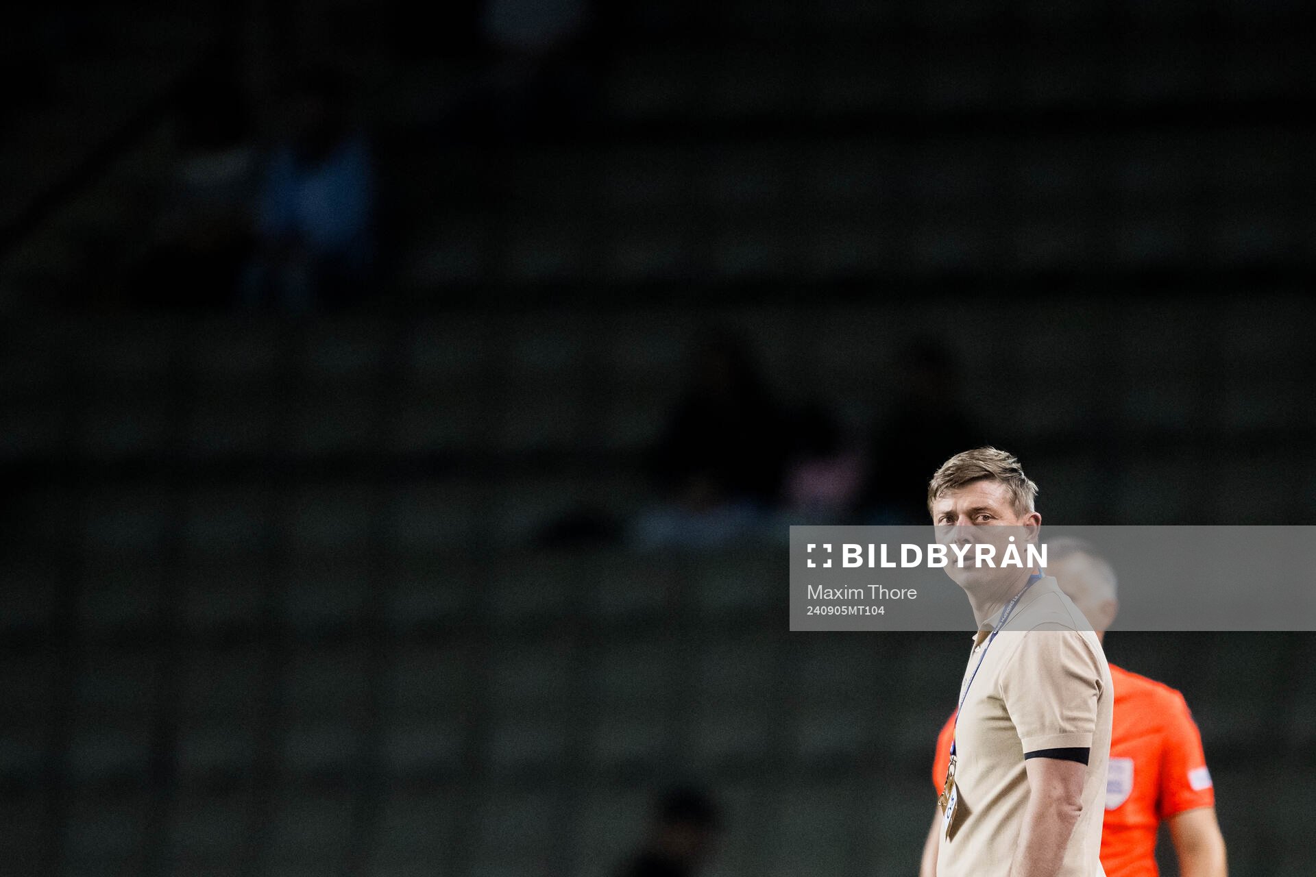 Head coach Jon Dahl Tomasson of Sweden