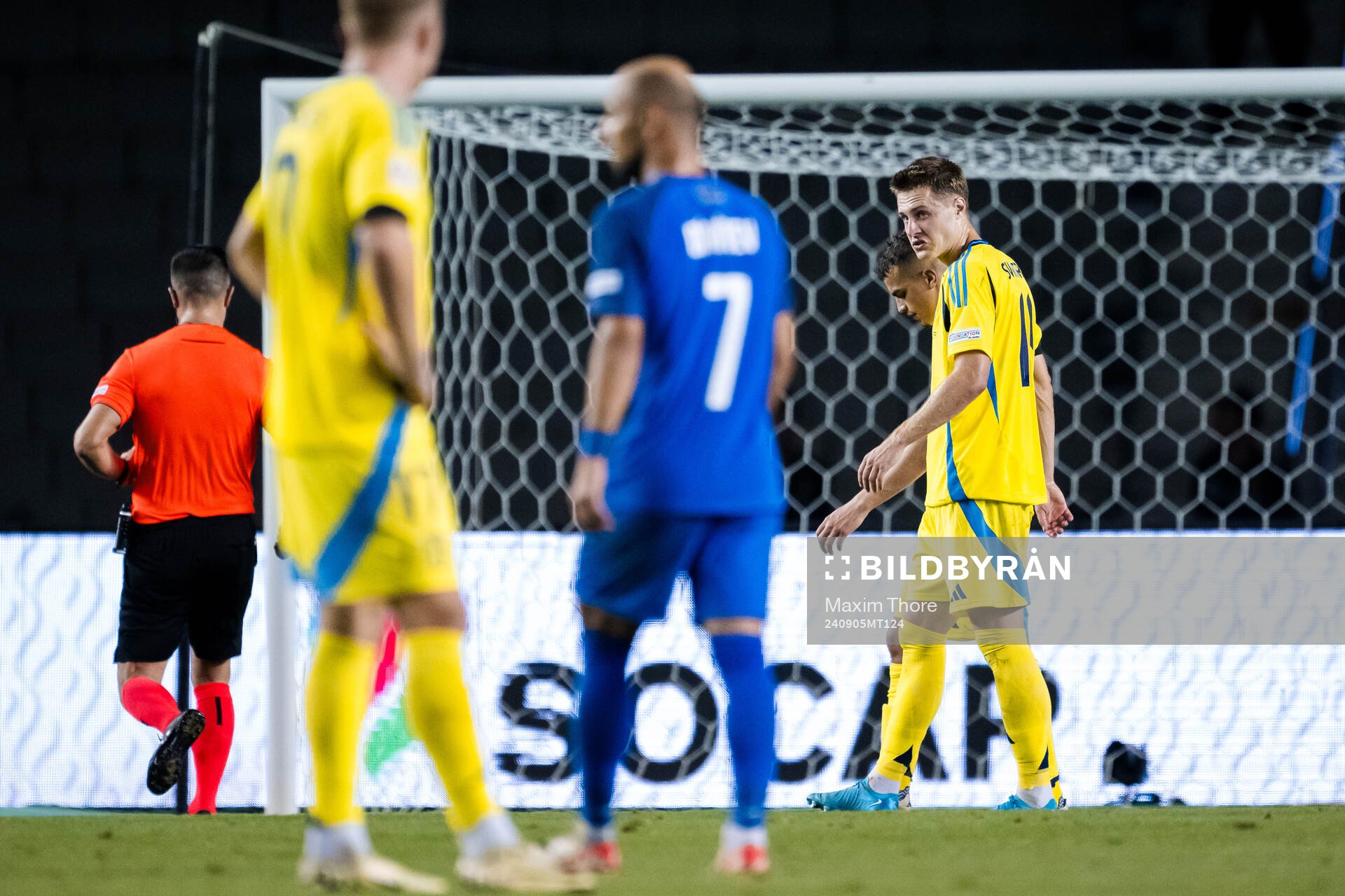 Mattias Svanberg of Sweden looks dejected