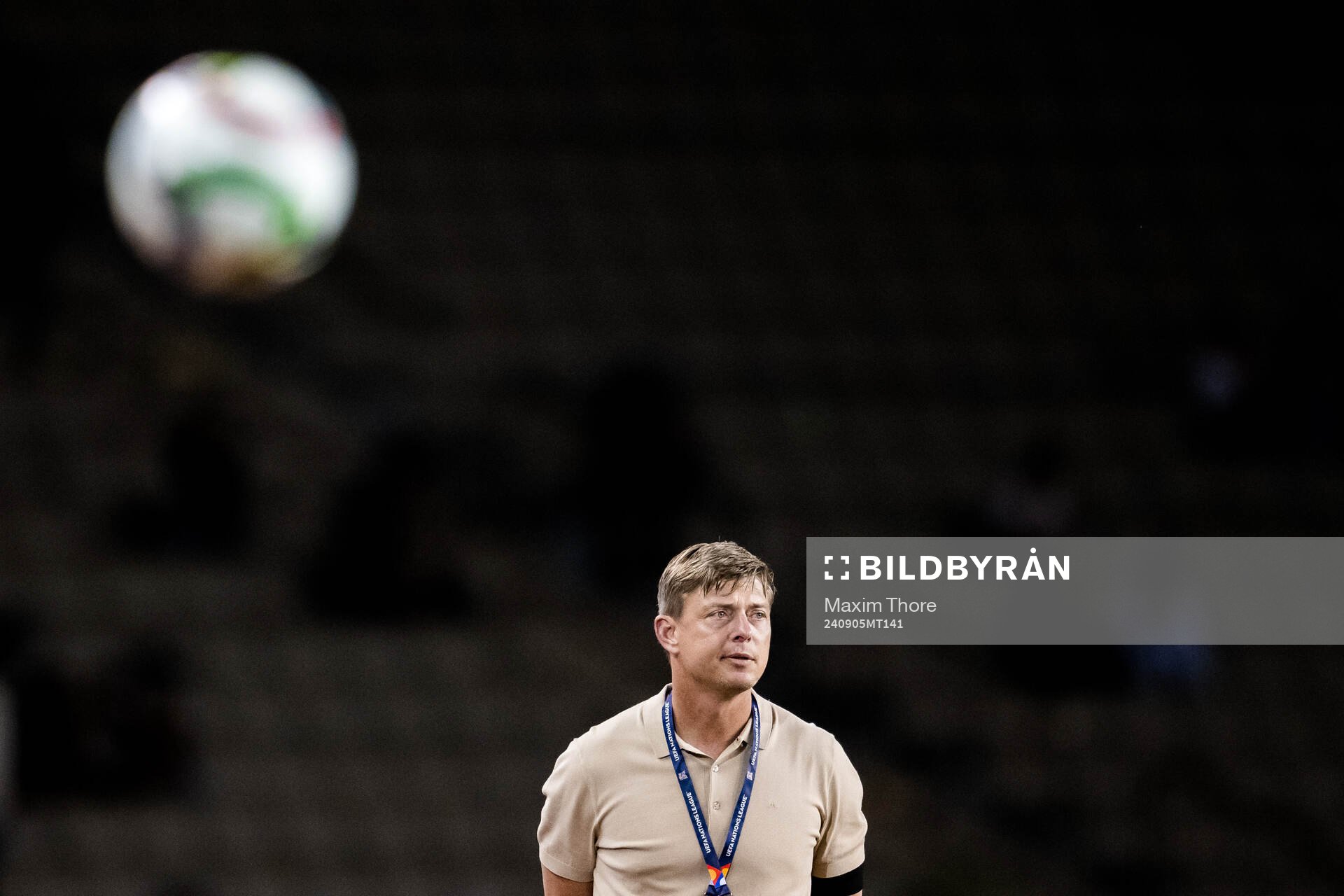Head coach Jon Dahl Tomasson of Sweden