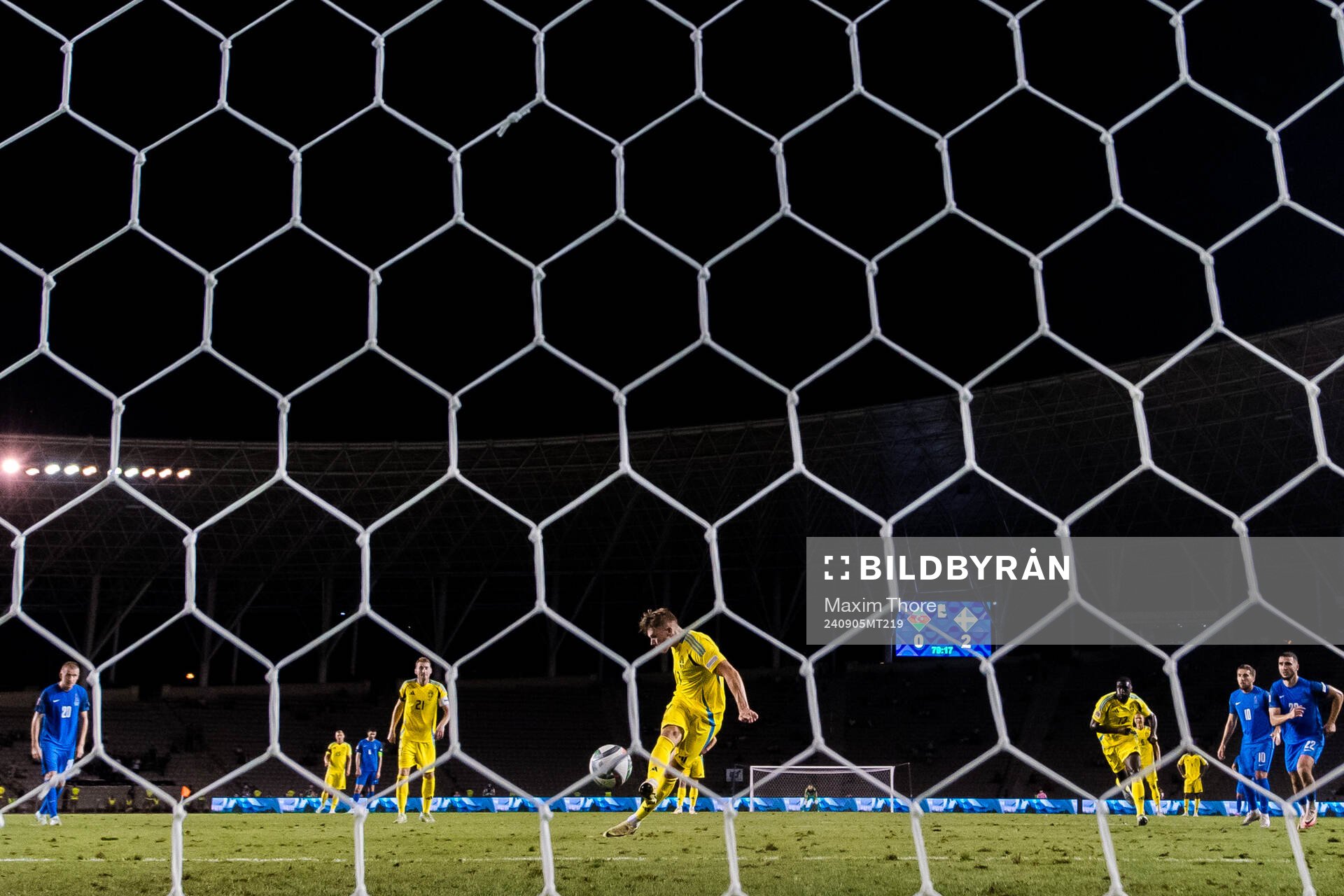 Viktor Gyökeres of Sweden scores the 0-3 goal