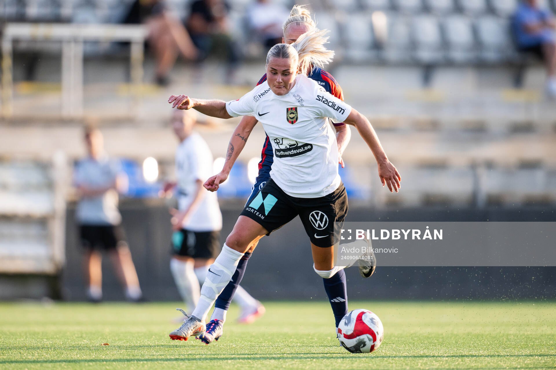 FC Rosengårds Caroline Seger och Brommapojkarnas Johanna