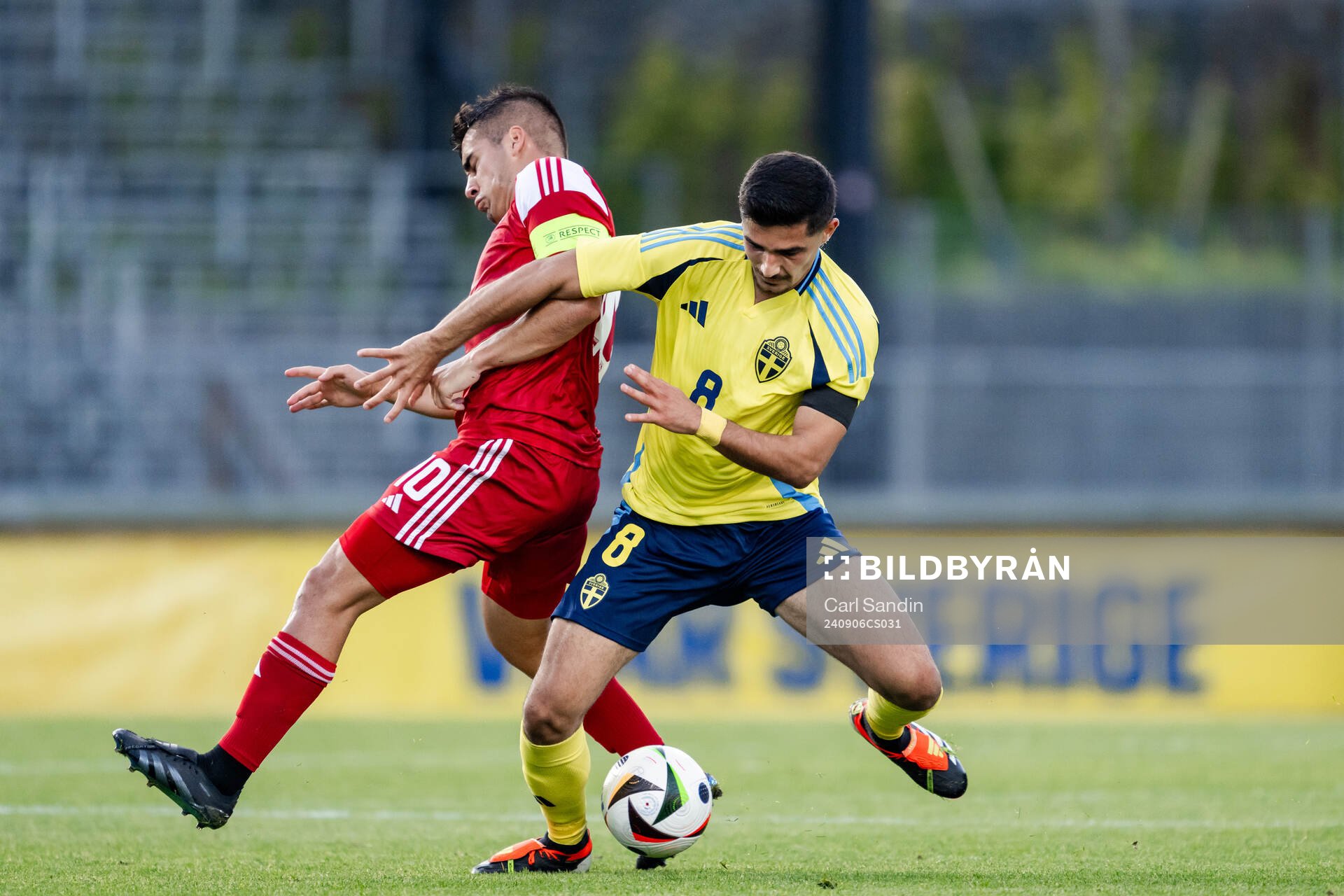 Dylan Borge of Gibraltar and Aimar Sher of Sweden