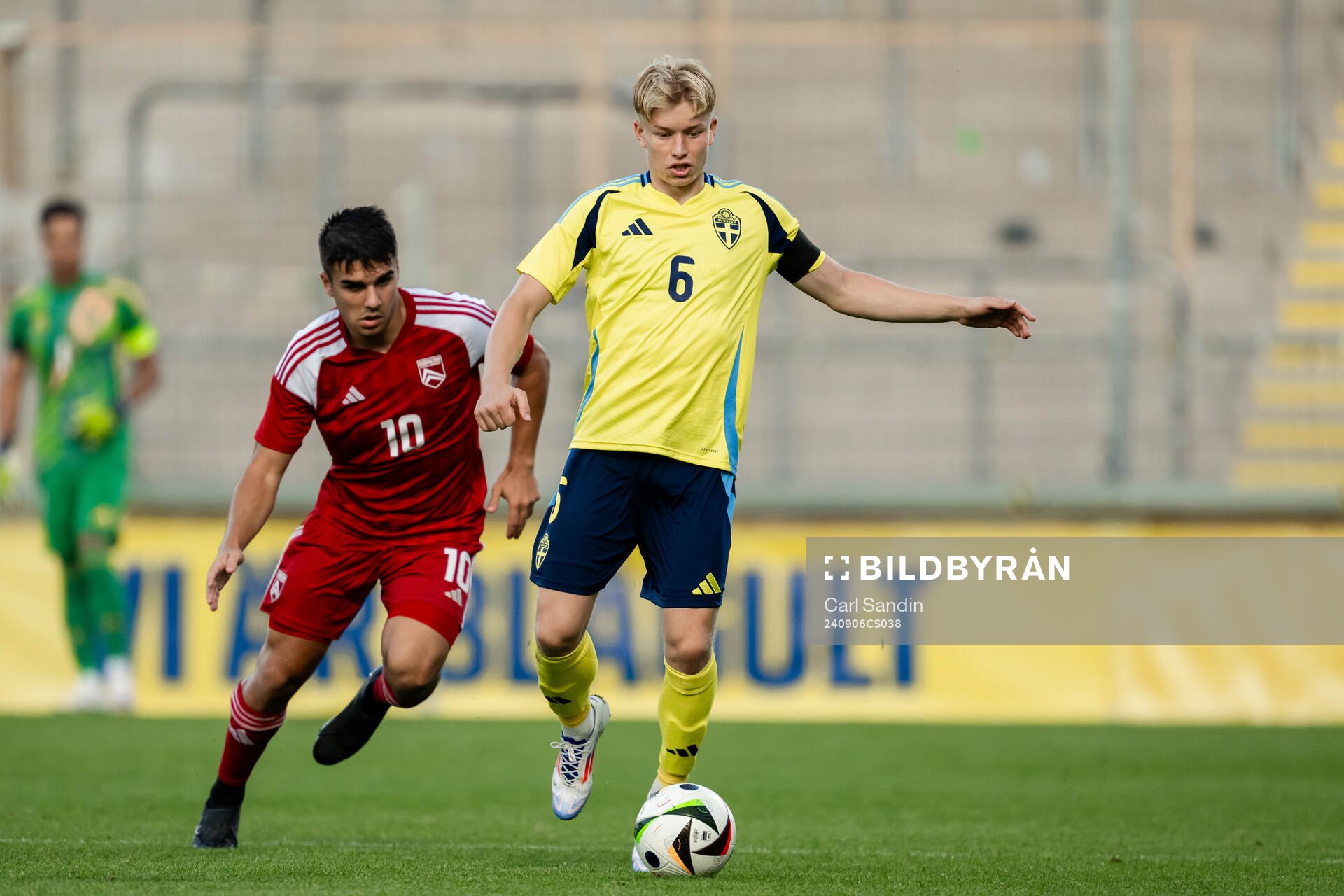 Dylan Borge of Gibraltar and Daniel Svensson of Sweden