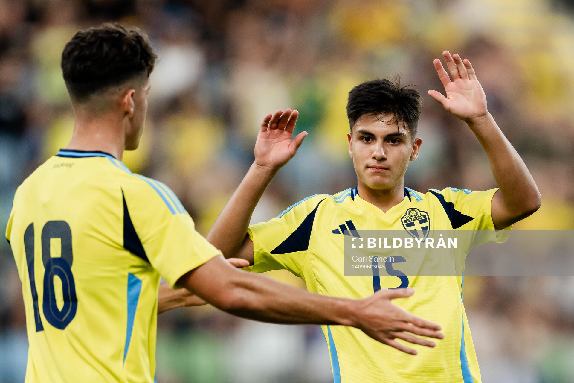 Matteo Perez Vinlöf of Sweden celebrates