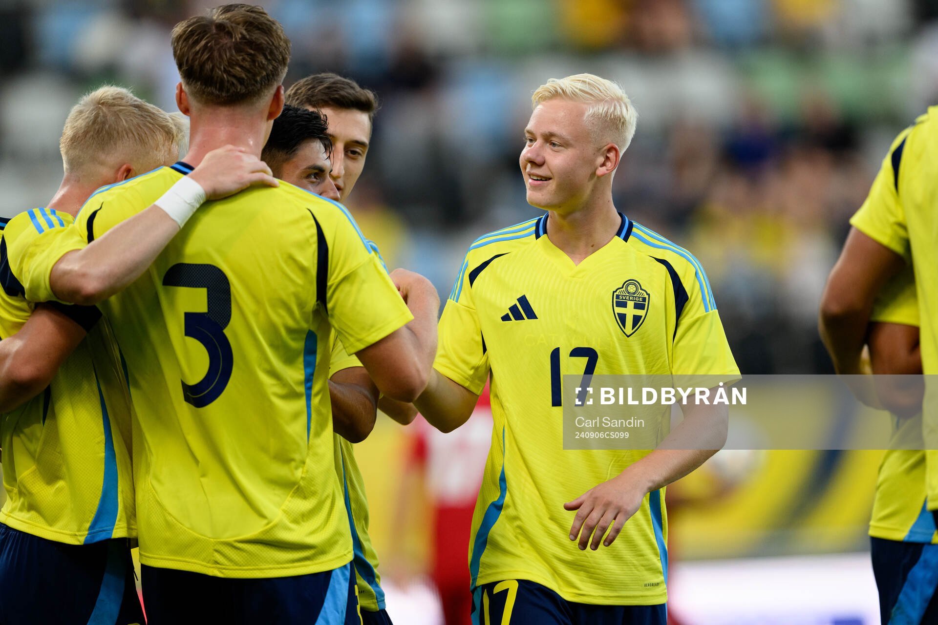 Otto Rosengren of Sweden celebrates