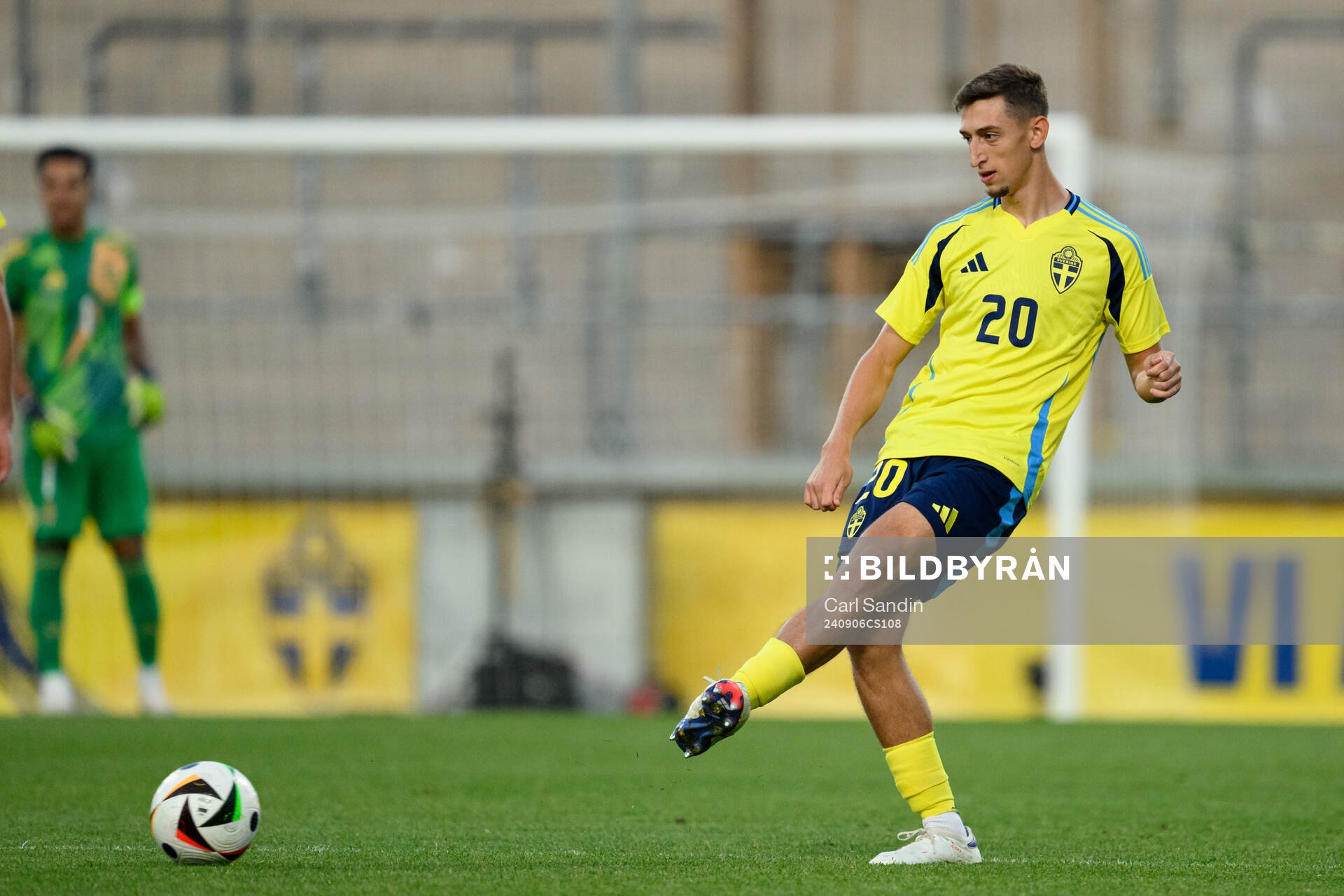 Jonas Rouhi of Sweden
