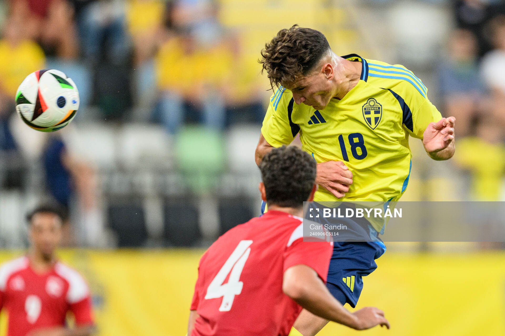 Deniz Gul of Sweden