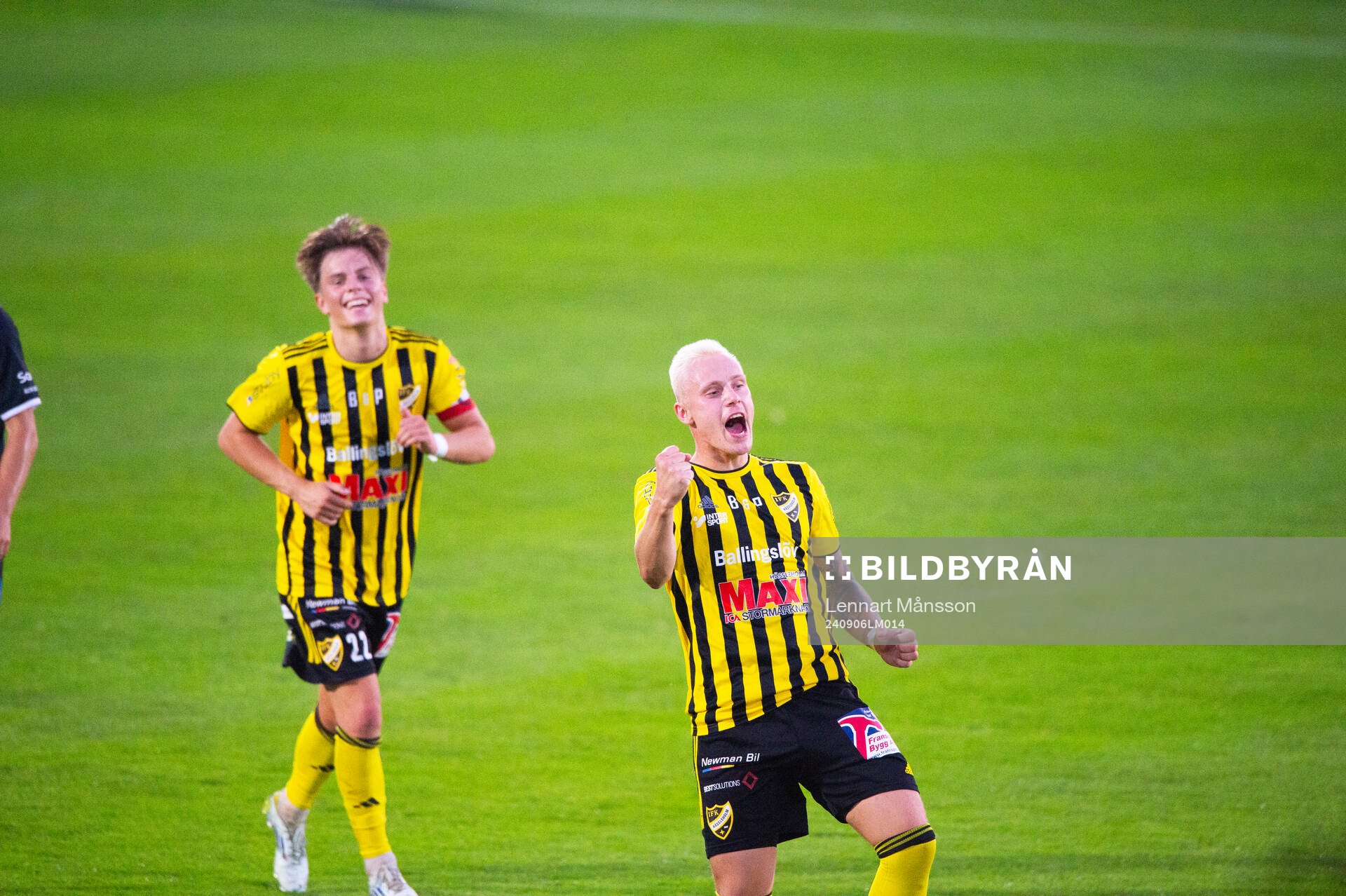 IFK Hässleholms Alexander Sjöström har gjort 1-0 och