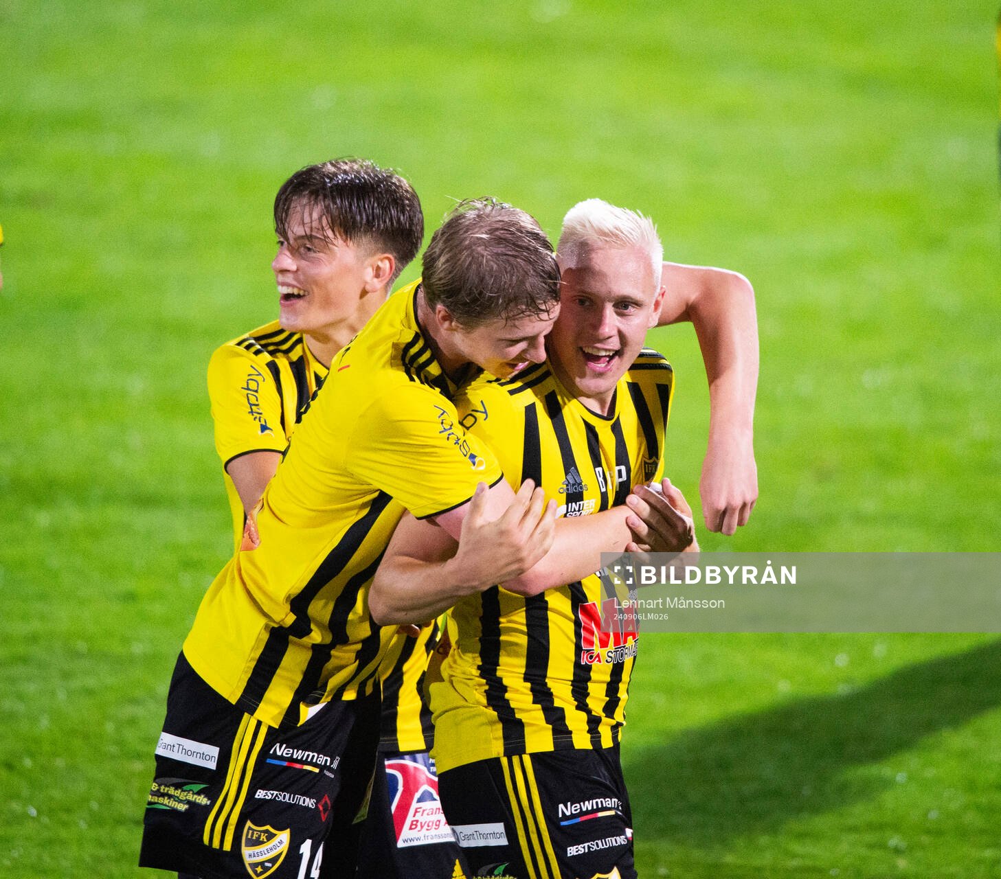 IFK Hässleholms Alexander Sjöström har gjort 2-0 och